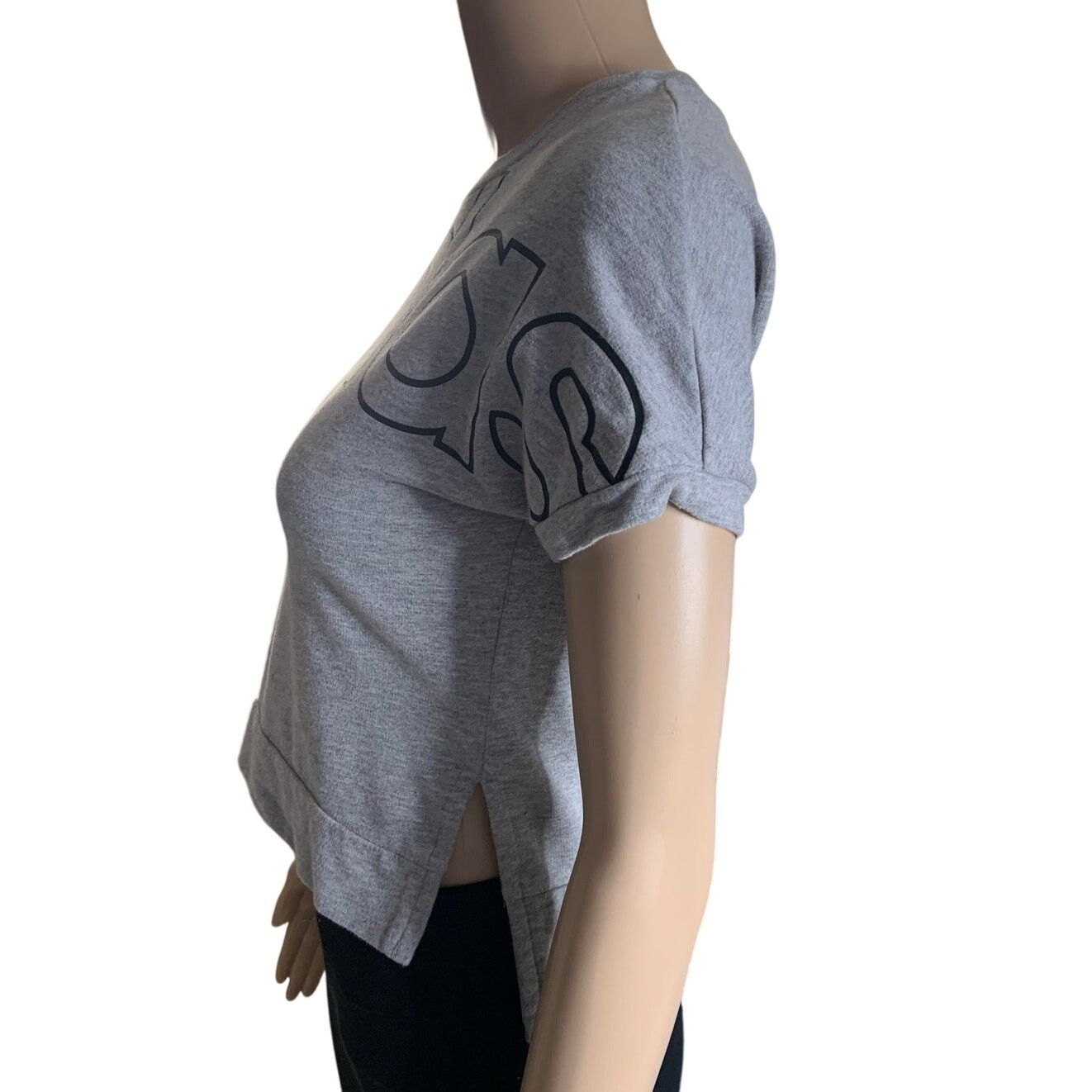 Adidas Adidas Women's Small Graphic Logo Crop Top Short Sleeve Gray Size S / US 4 / IT 40 - 3 Thumbnail