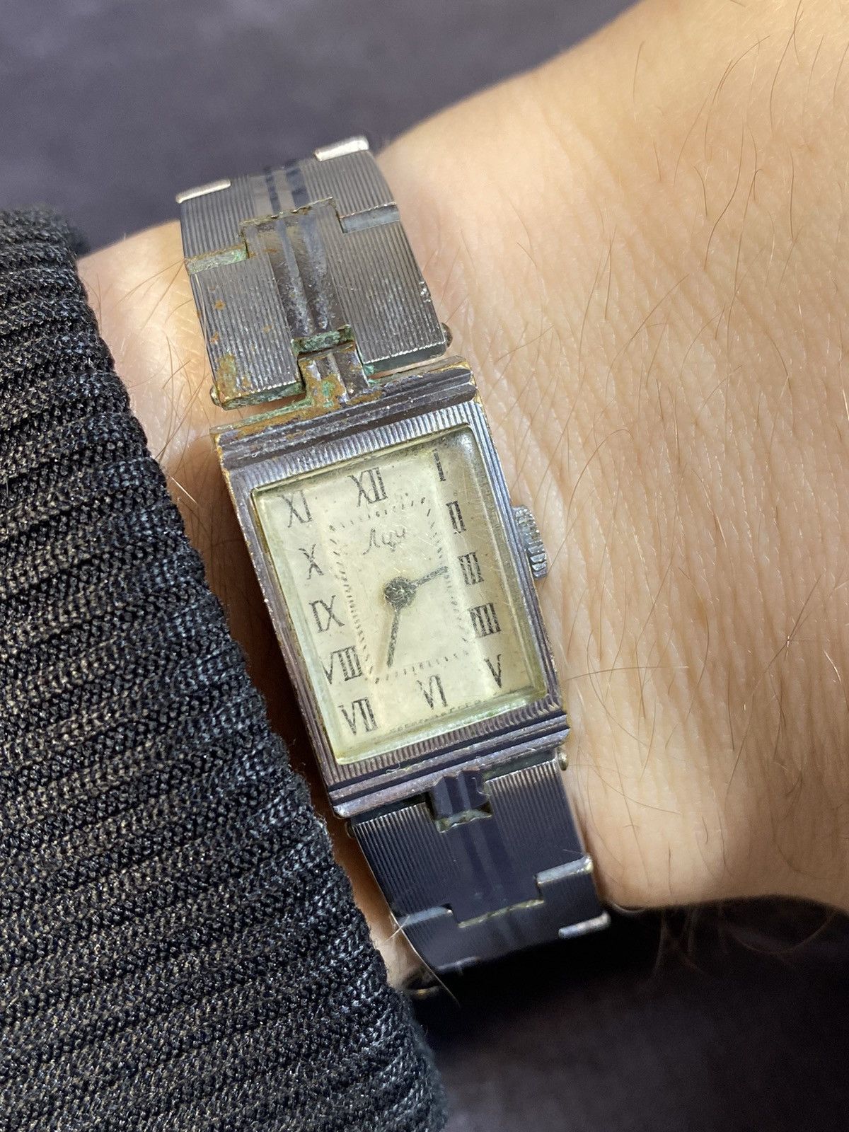Vintage Vintage Luch Rectangular Watch - Soviet Classic Size ONE SIZE - 4 Thumbnail
