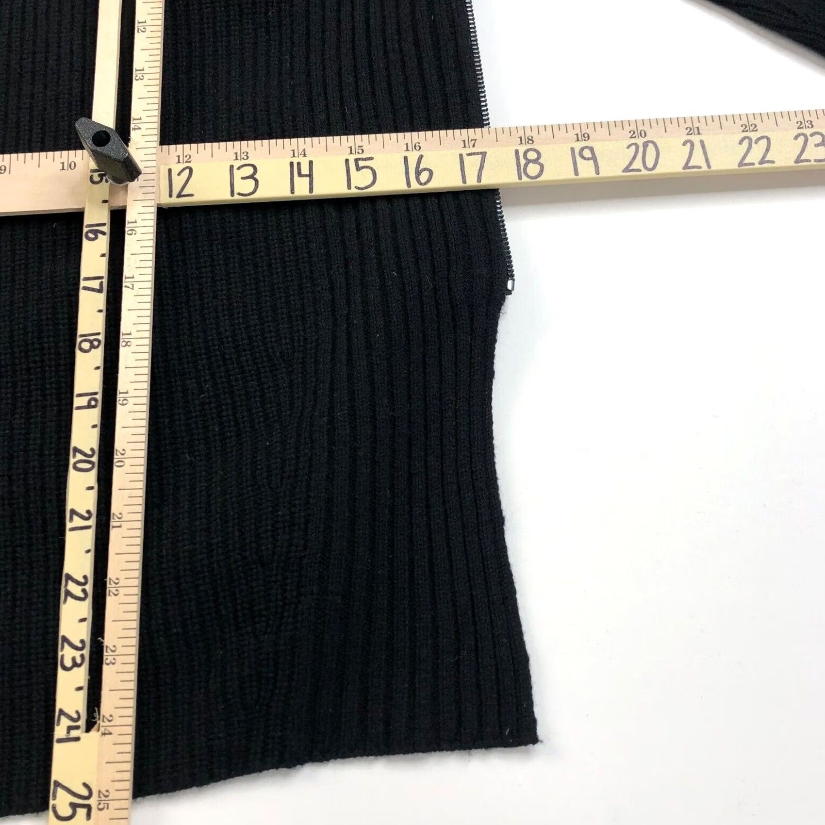 Vince Vince XS Wool Cashmere Women's Side Zip Turtleneck Pullover Sweater Black Size XS / US 0-2 / IT 36-38 - 5 Thumbnail