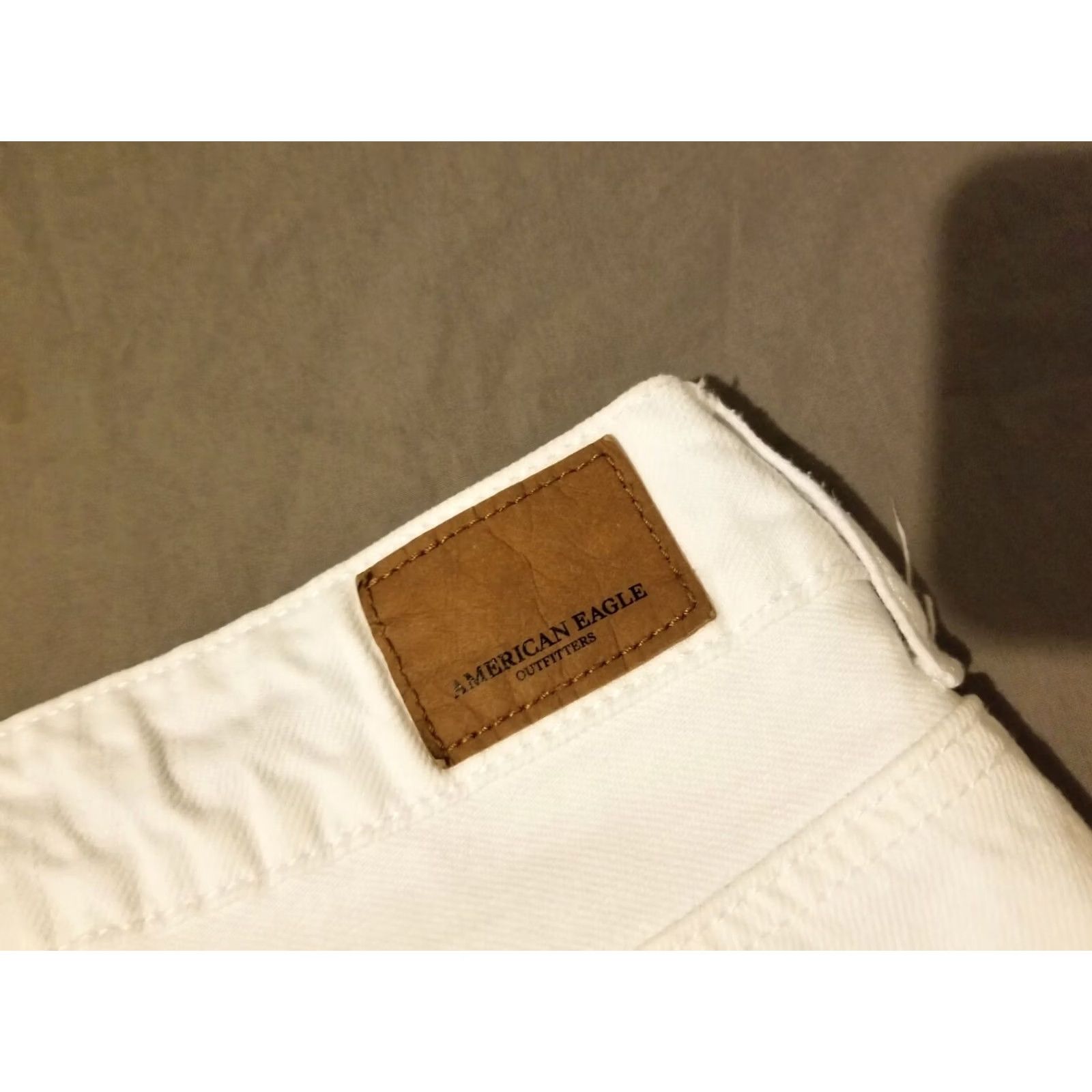 American Eagle Outfitters Womens American Eagle Outfitters Jeans 10 White Denim Tapered Size 32" / US 10 / IT 46 - 3 Thumbnail