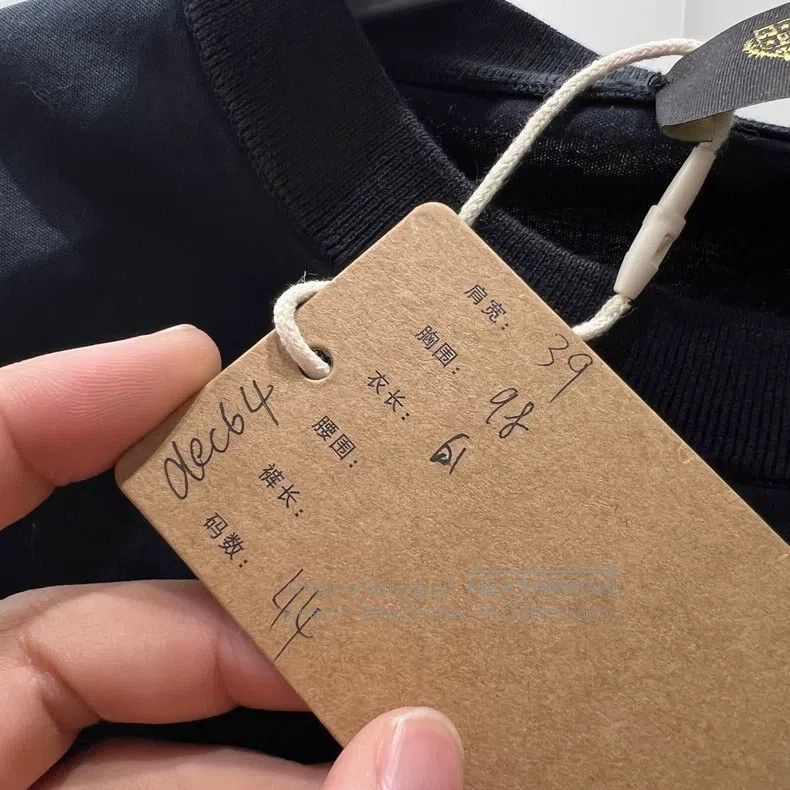 Loro Piana Loro Piana Logo Embroidered Round Neck Size M / US 6-8 / IT 42-44 - 5 Thumbnail