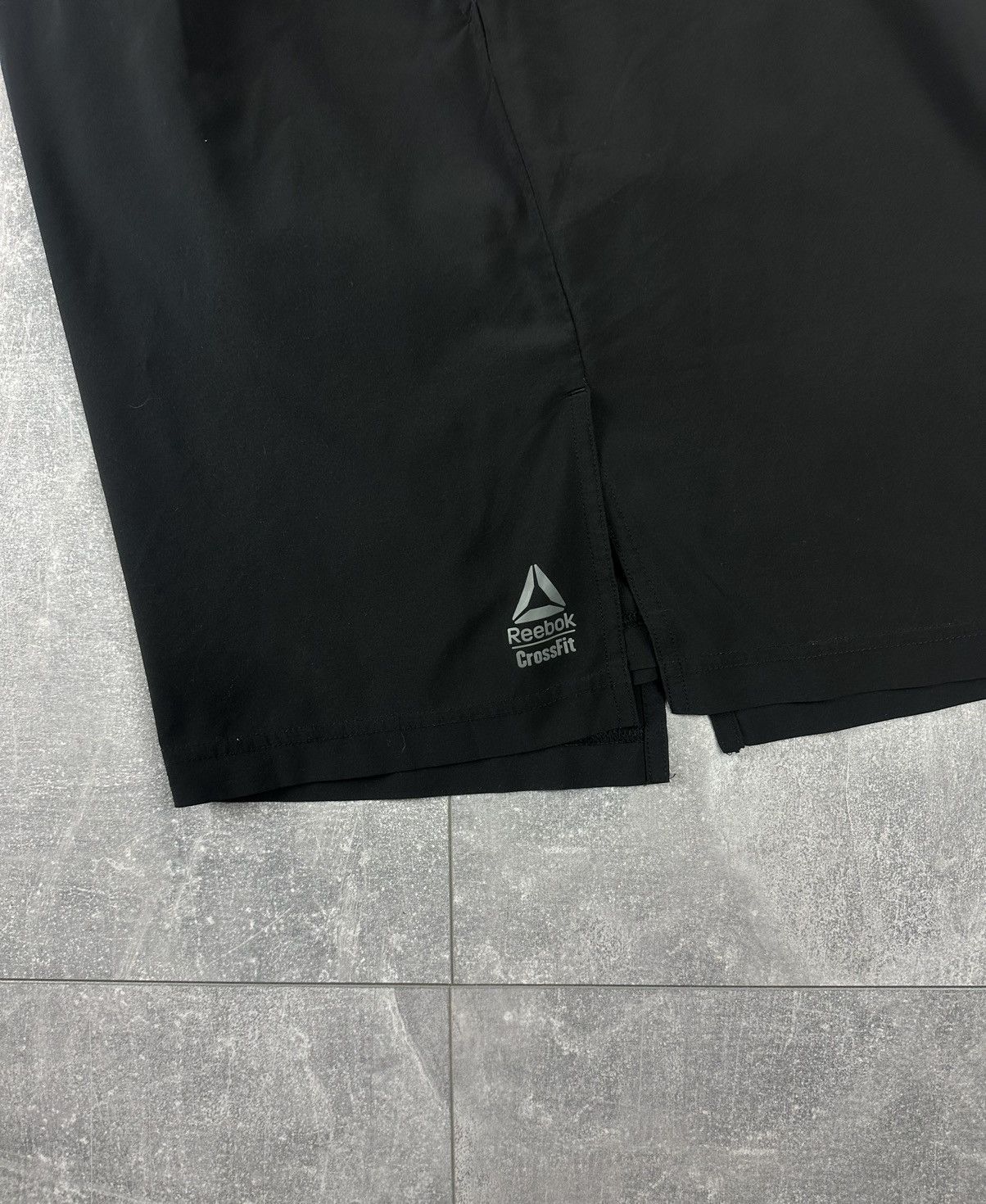 Reebok Reebok CrossFit Sportswear Mens Black Small Logo Short Size US 38 / EU 54 - 3 Thumbnail