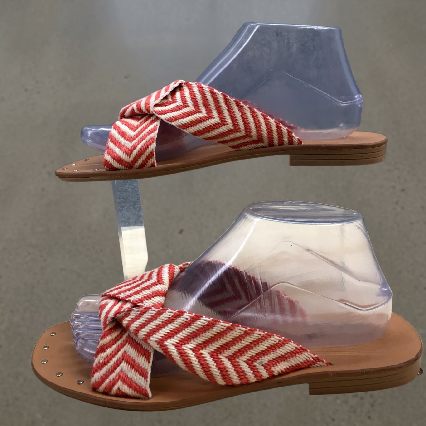 Vintage Universal Thread Sandals Womens 8.5 Chevron Print Knot Slide Flats Red Size US 9 / IT 39 - 1 Thumbnail
