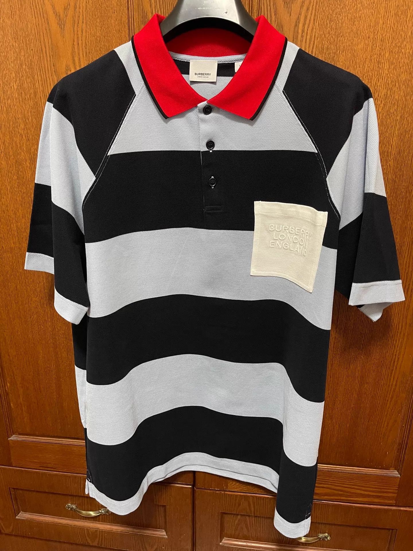 Burberry Burberry Fitted Blue Stripe Short Sleeve Polo L Size US L / EU 52-54 / 3 - 1 Thumbnail