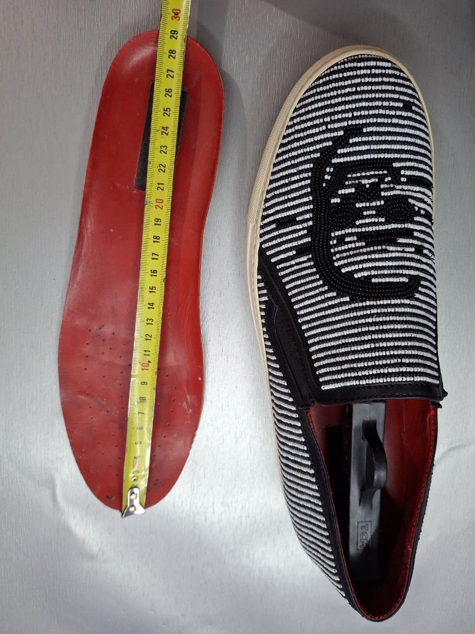 Donald Pliner Donald Pliner slip-on loafers feature black white beading Size US 11 / EU 44 - 11 Thumbnail