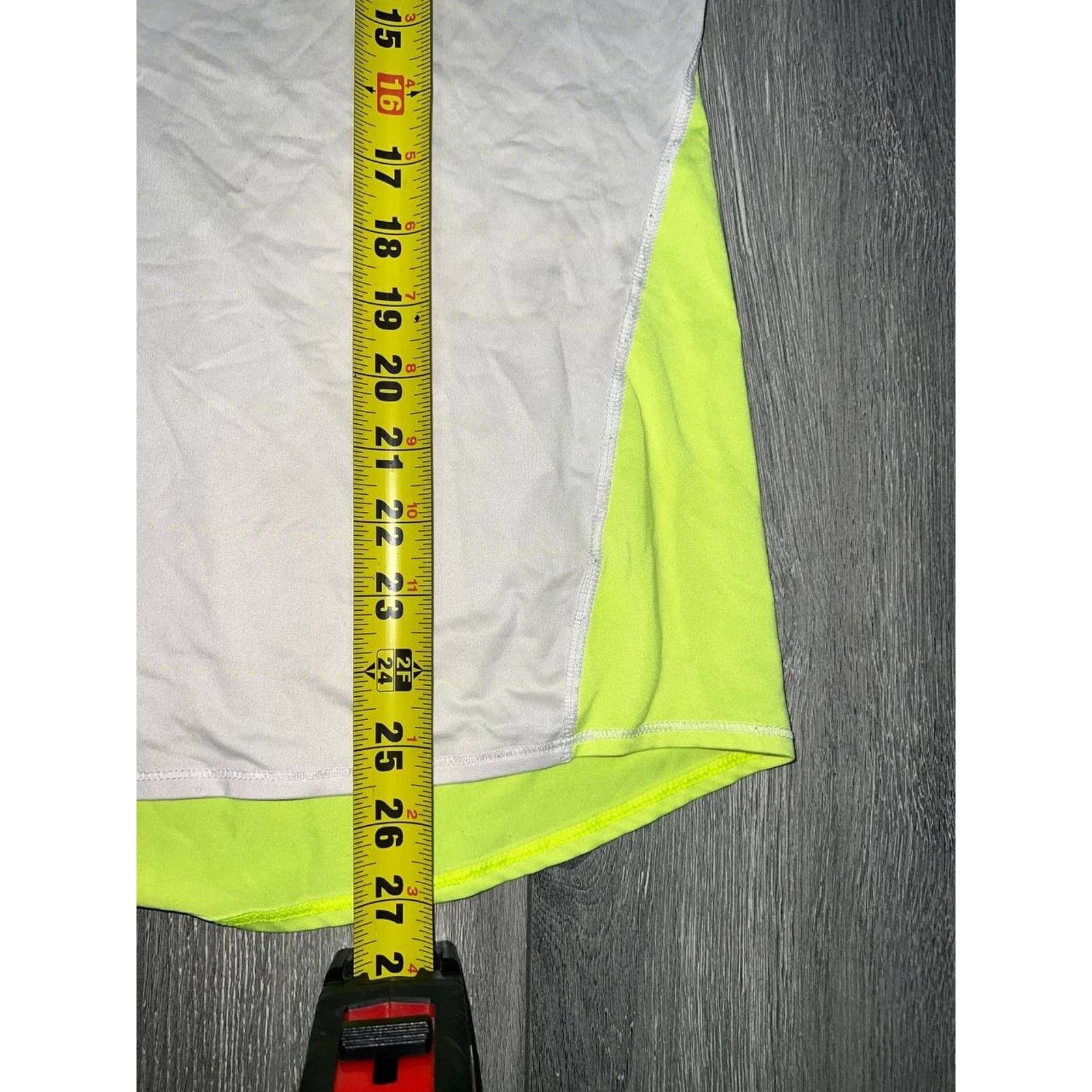 Athleta Athleta Tank Top Neon XL White Sleeveless Round Neck A003230 Size XL / US 12-14 / IT 48-50 - 7 Thumbnail