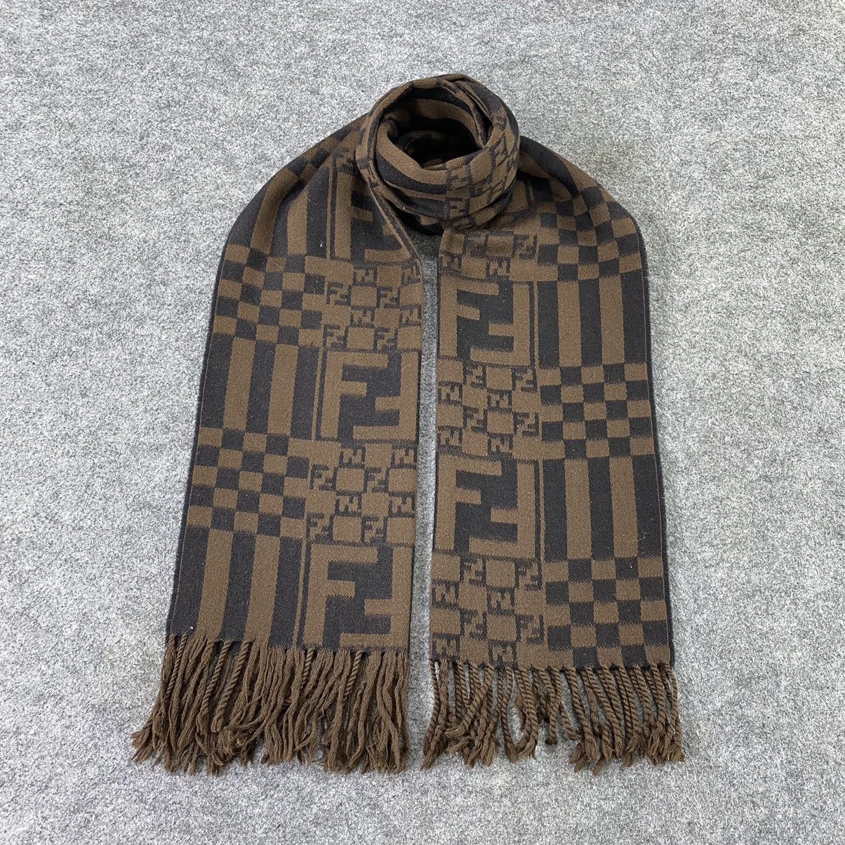 Fendi × Vintage Fendi Muffler/ Scar / Neckwear - T1396 Size ONE SIZE - 1 Thumbnail