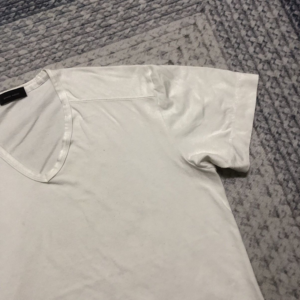 JOSEPH HOMME × Japanese Brand Rare Distressed Joseph Homme White V-Neck Tees Size US S / EU 44-46 / 1 - 4 Thumbnail