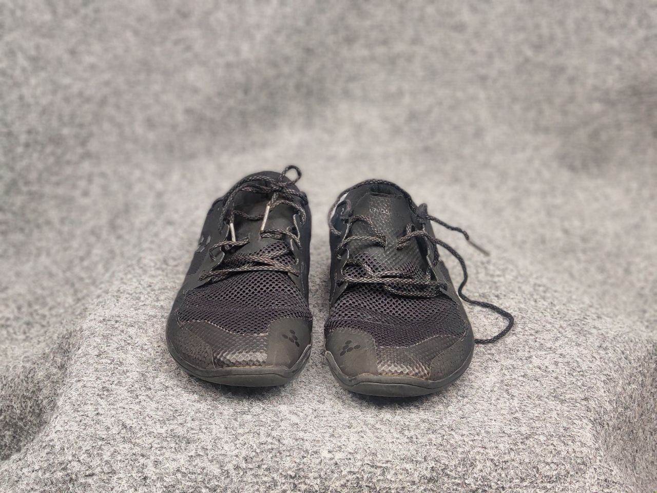 Vivobarefoot Vivobarefoot Primus Lite III Trail Logo Running Sneakers Size US 6 / EU 39 - 6 Thumbnail