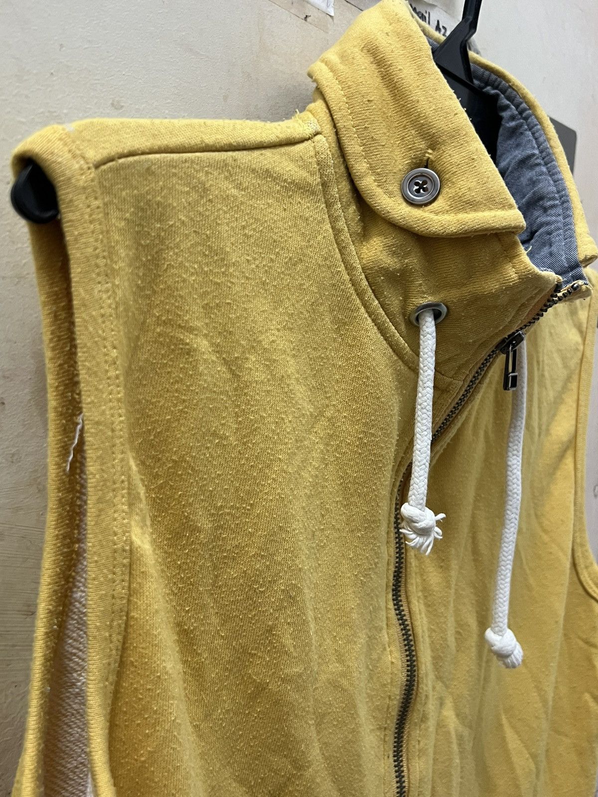 Kansai Yamamoto Kansai Yamamoto sweater vest yellow zipper Size US M / EU 48-50 / 2 - 5 Thumbnail