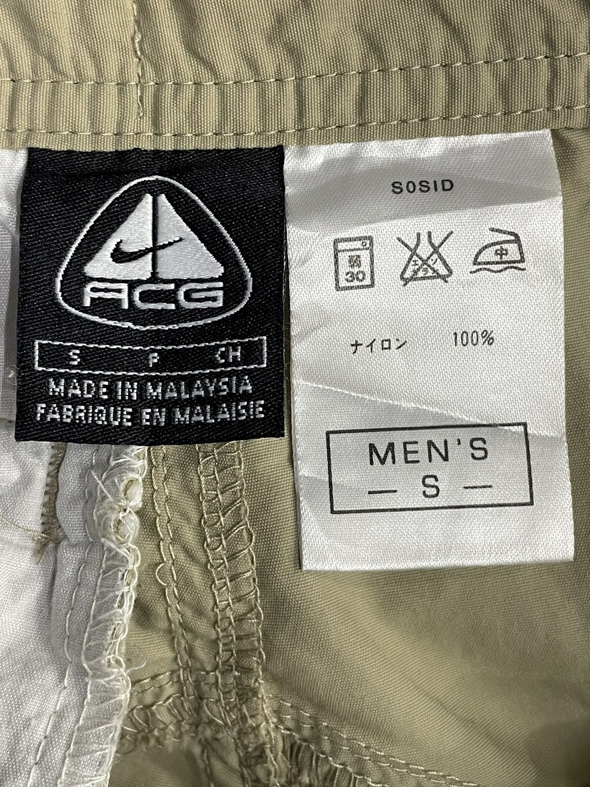 Nike × Nike ACG × Vintage Vintage Nike ACG Convertible Technical Cargo Pants With Belt Size US 32 / EU 48 - 16 Thumbnail