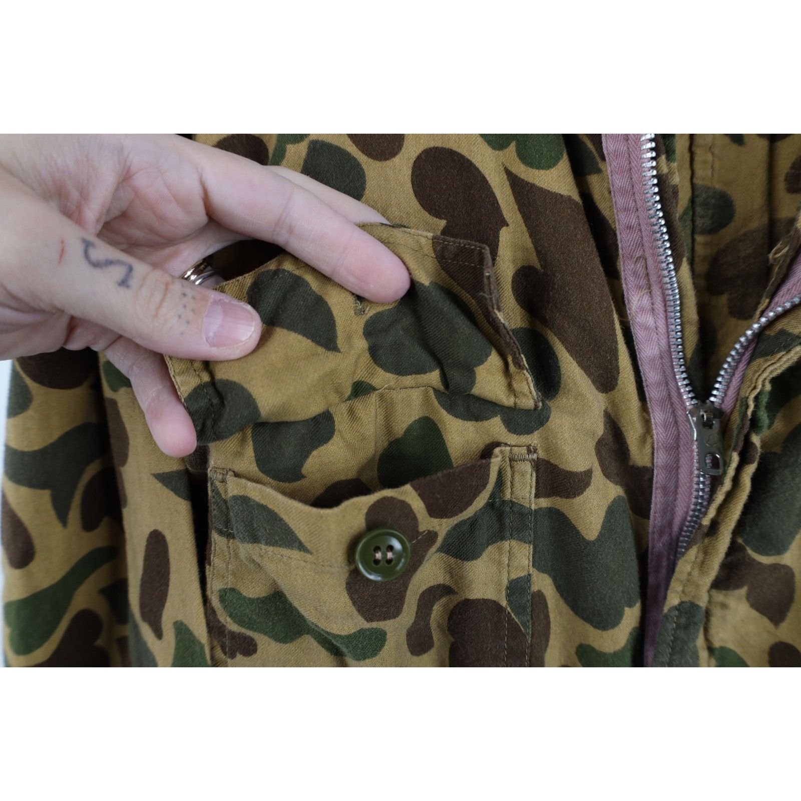 Vintage Vintage 70s Streetwear Frogskin Camouflage Coveralls Size US S / EU 44-46 / 1 - 5 Thumbnail