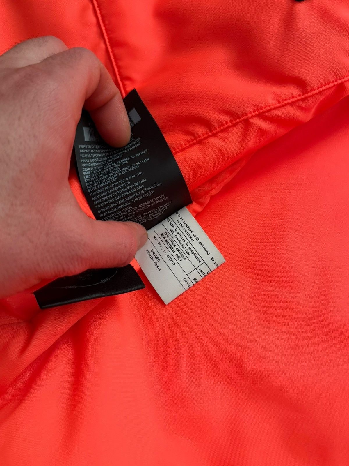 Prada Lines Rossa Fluorescent Tangerine Insulated Parka Size US S / EU 44-46 / 1 - 16 Thumbnail