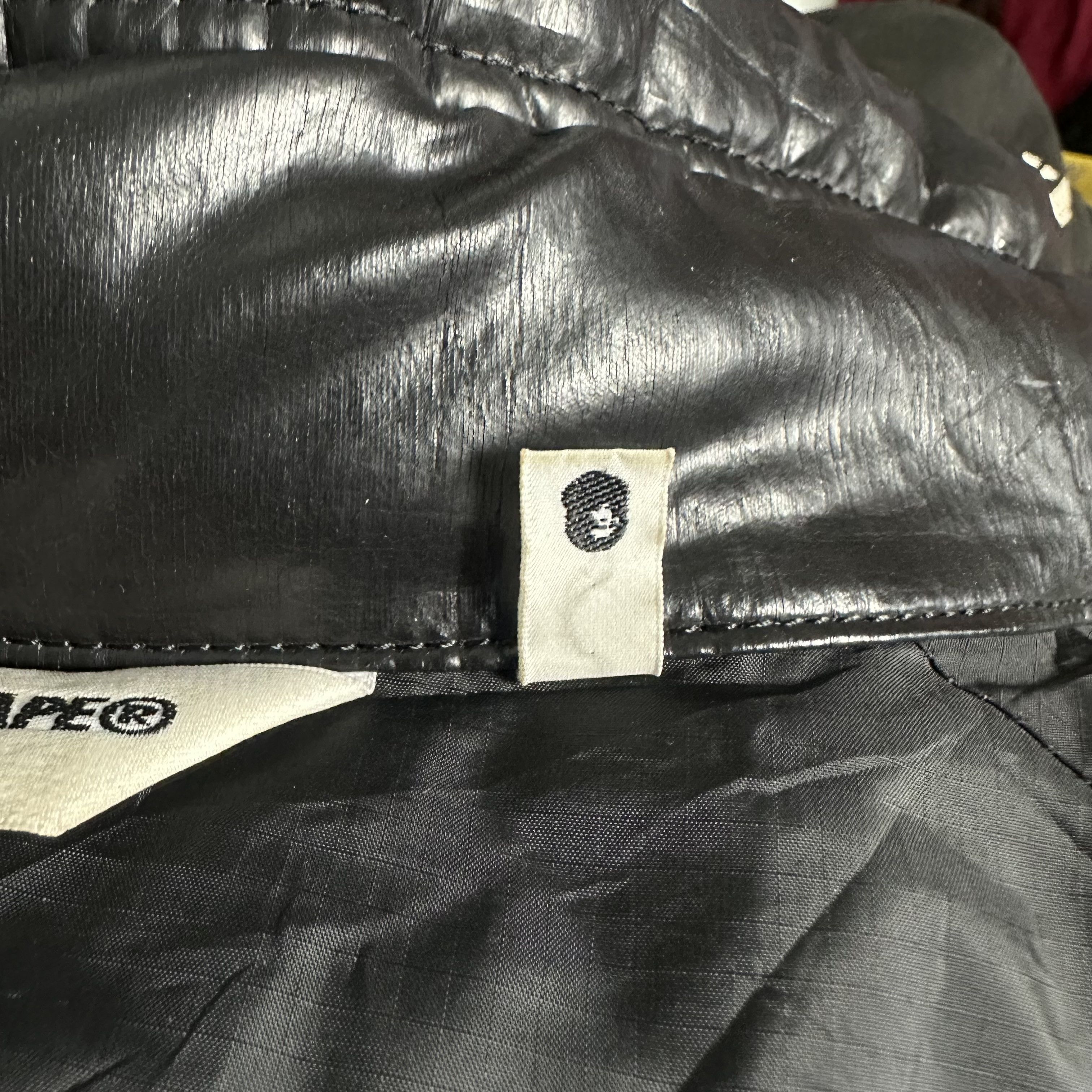 Bape 🔥RARE🔥BAPE A Bathing Ape Classic Puffer Bomber Jacket Size US L / EU 52-54 / 3 - 10 Thumbnail