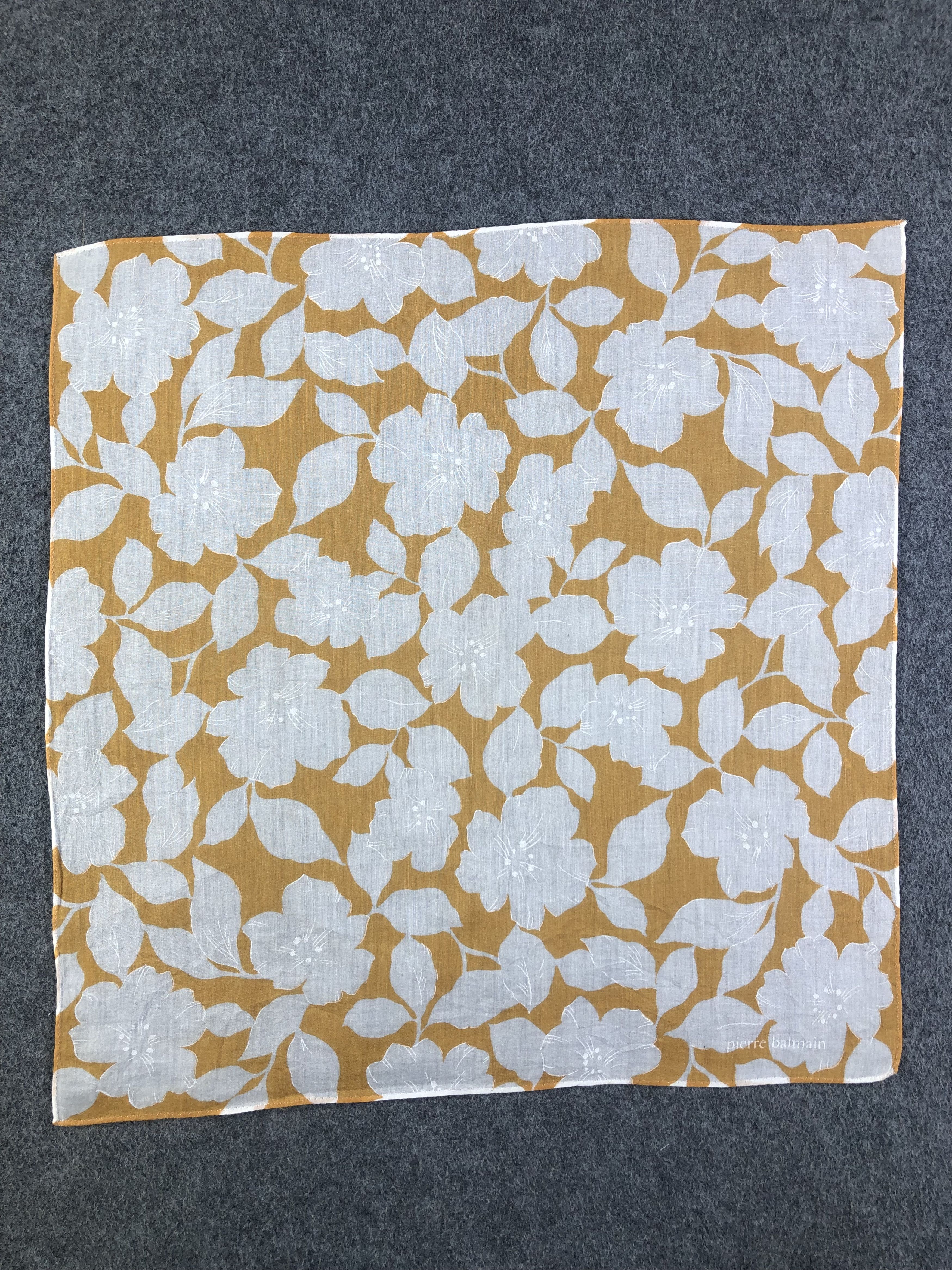 Pierre Balmain Pierre Balmain Handkerchief / Bandana / Neckerchief Size ONE SIZE - 3 Thumbnail
