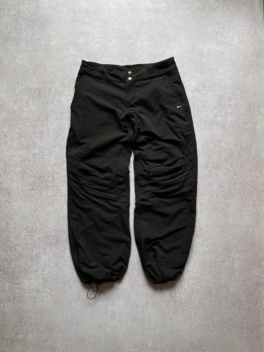 Nike × Vintage Vintage Nike Swoosh Baggy Trackpants Y2K M Size US 32 / EU 48 - 1 Thumbnail