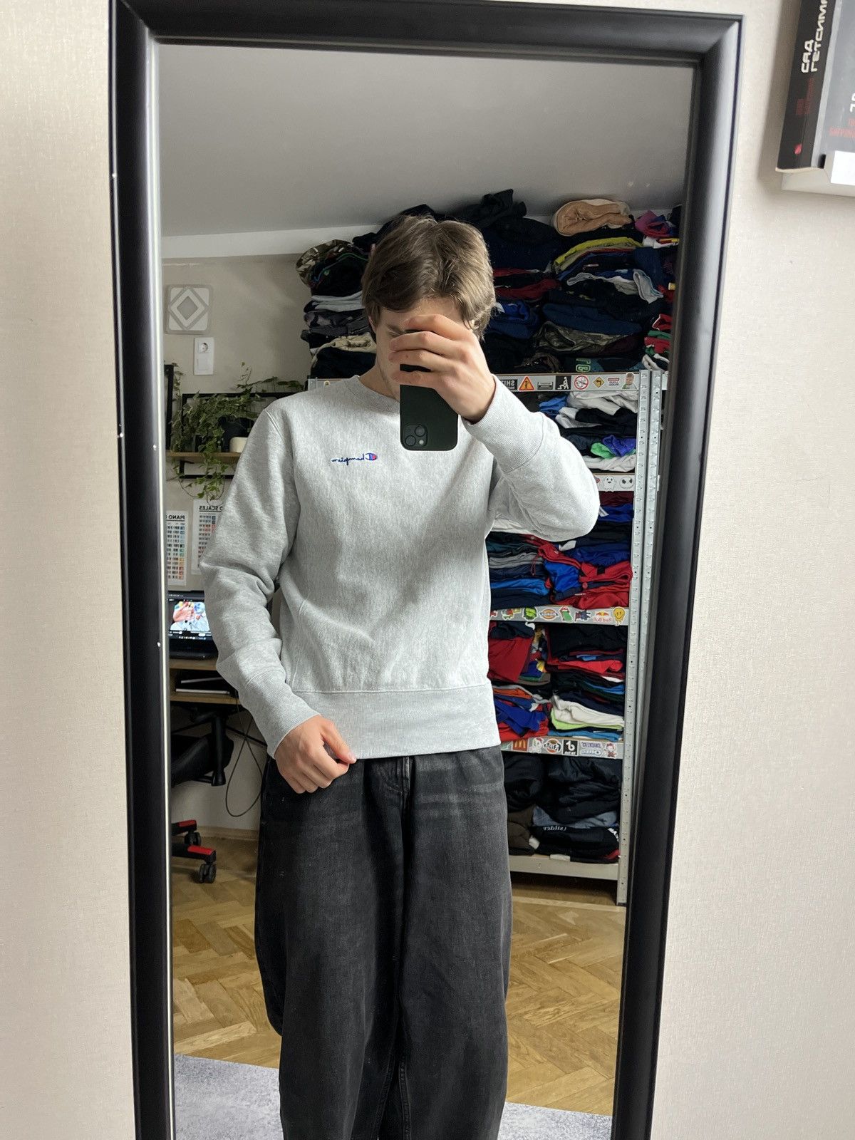 Champion Champion Reverse Weave Gray Sweatshirt Essential Crewneck Size US M / EU 48-50 / 2 - 15 Thumbnail