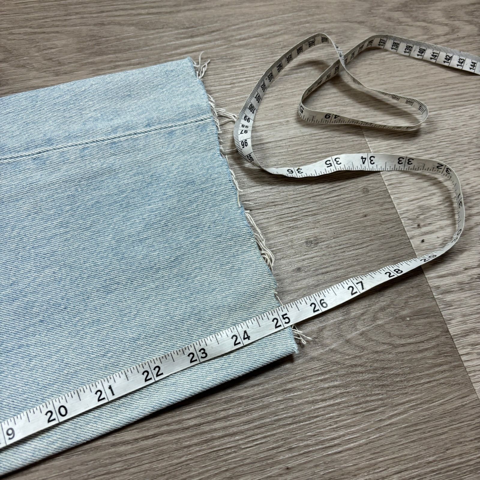 Levi's × Vintage Vintage 90s Levi's 501 Straight Leg Jeans Made in USA 32x25 Size US 32 / EU 48 - 8 Thumbnail