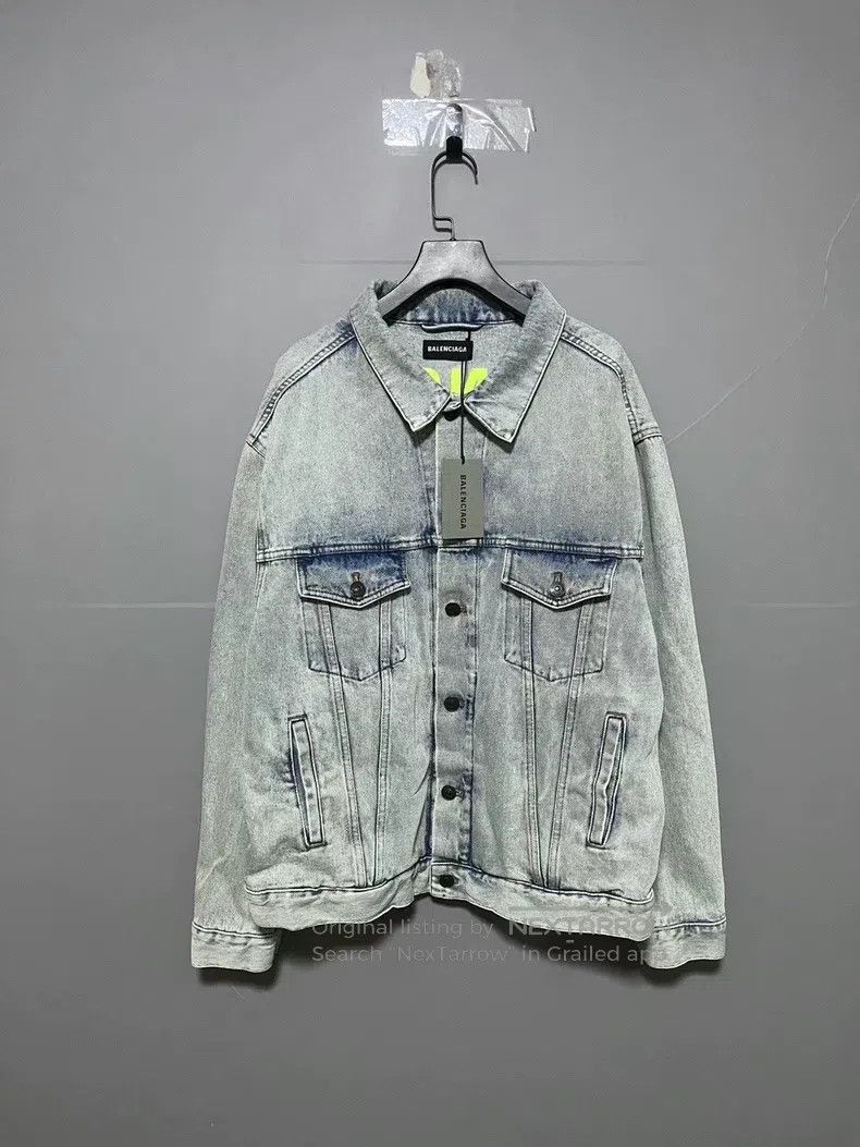 Balenciaga Balenciaga Back embroidery logo denim jacket Size US L / EU 52-54 / 3 - 1 Thumbnail