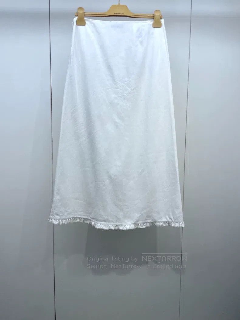 Miu Miu Miu Miu 38 Milky white sticker logo lace skirt Size 37" - 2 Thumbnail