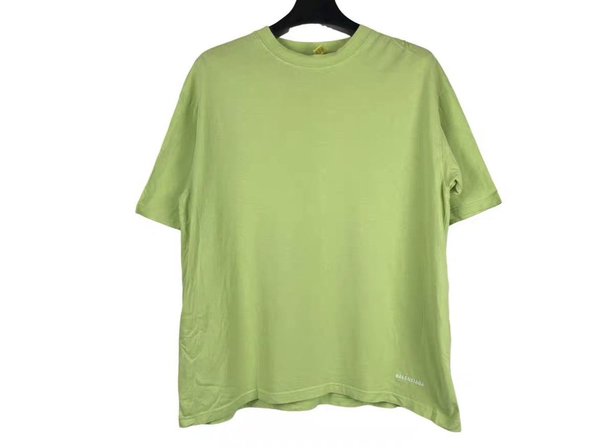 Balenciaga Balenciaga Small Logo Embroidered Hem Short Sleeve Tee J31 Size US M / EU 48-50 / 2 - 1 Thumbnail
