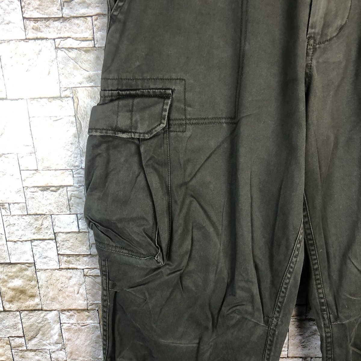 Japanese Brand Real Crush Dark Brown Cargo Multipocket Pants #A79 Size US 31 - 11 Thumbnail