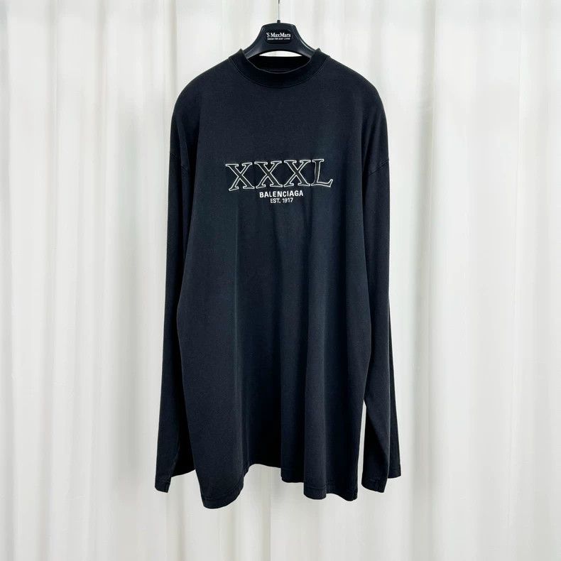 Balenciaga Balenciaga Embroidered monogram washed long sleeve Size US M / EU 48-50 / 2 - 1 Thumbnail