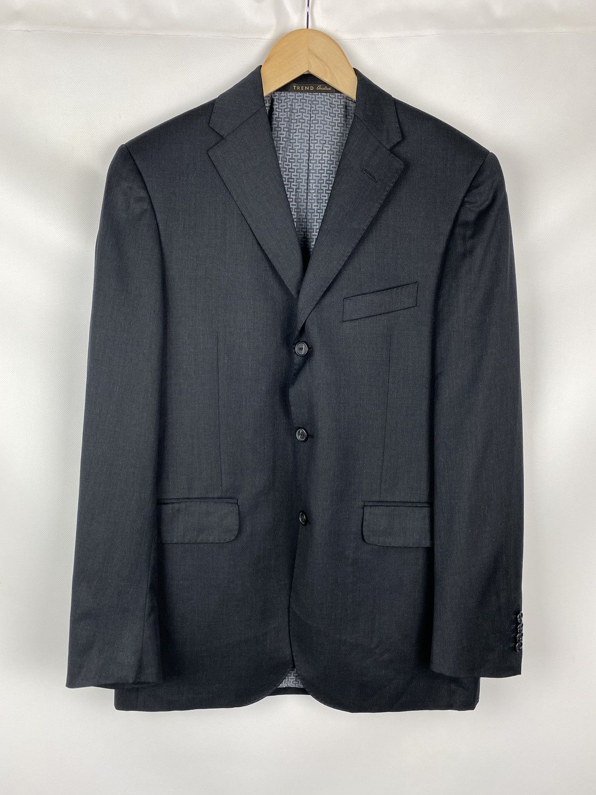 Corneliani Corneliani men’s virgin wool blazer jacket size 48 Size 38R - 1 Thumbnail