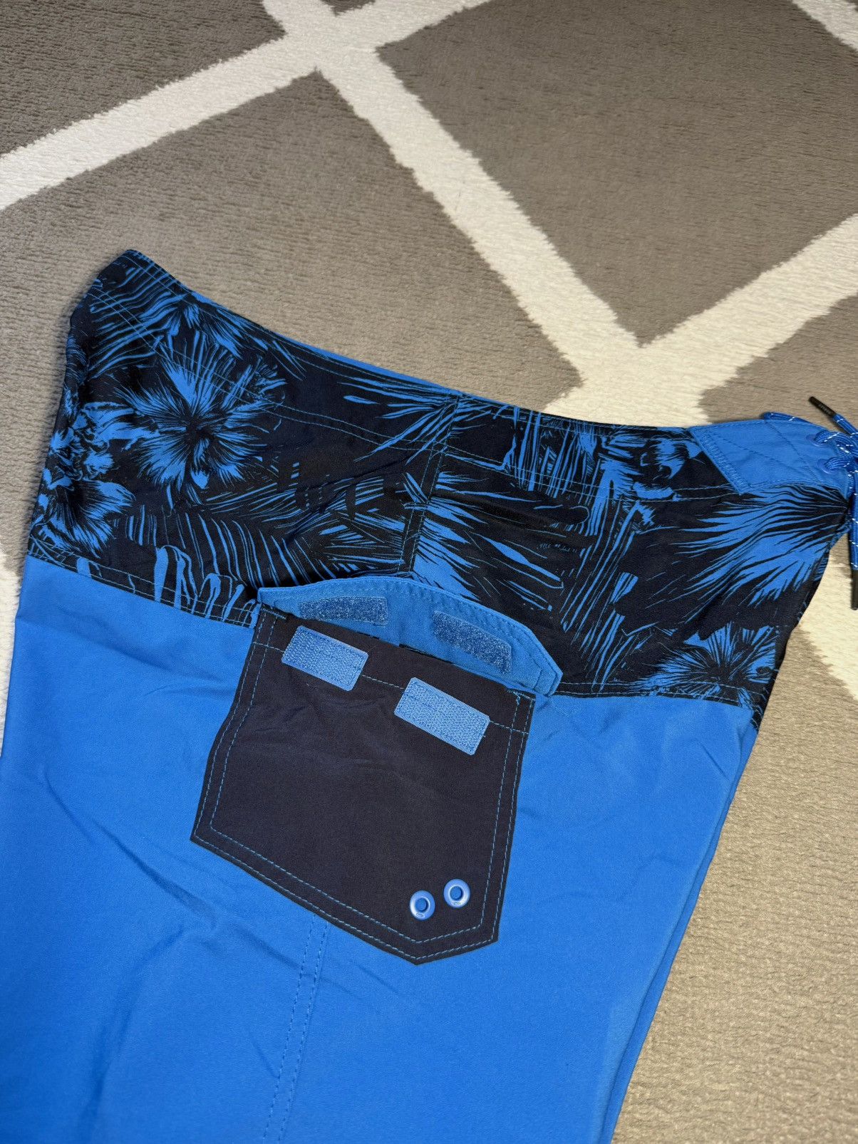 Oakley Oakley Board Shorts men’s surfing swimming trunks 34 Size US 34 / EU 50 - 8 Thumbnail