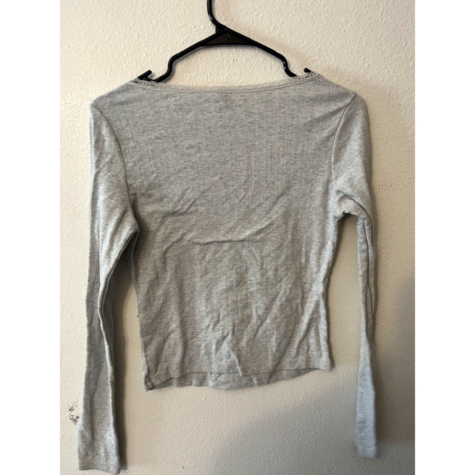 H&M H&M Women's Casual Long Sleeve Pullover Sweater, Size M, Light Gray, Ribbed Fitted, Slim Fit Size M / US 6-8 / IT 42-44 - 2 Thumbnail