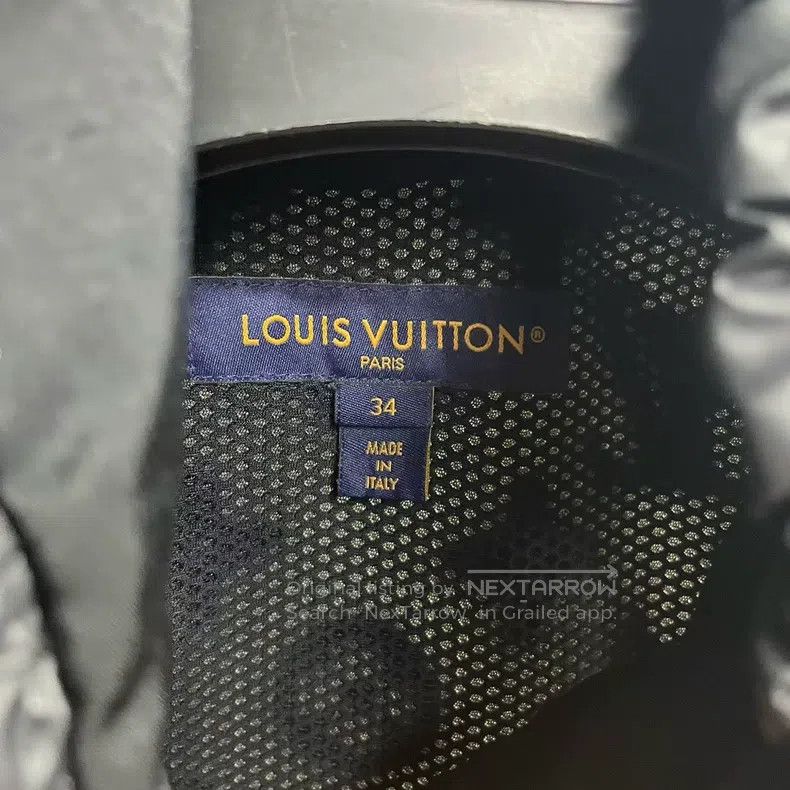 Louis Vuitton Louis Vuitton Black and white teddy fleece ruffle zip hood Size XXS / US 00 / IT 34 - 2 Thumbnail
