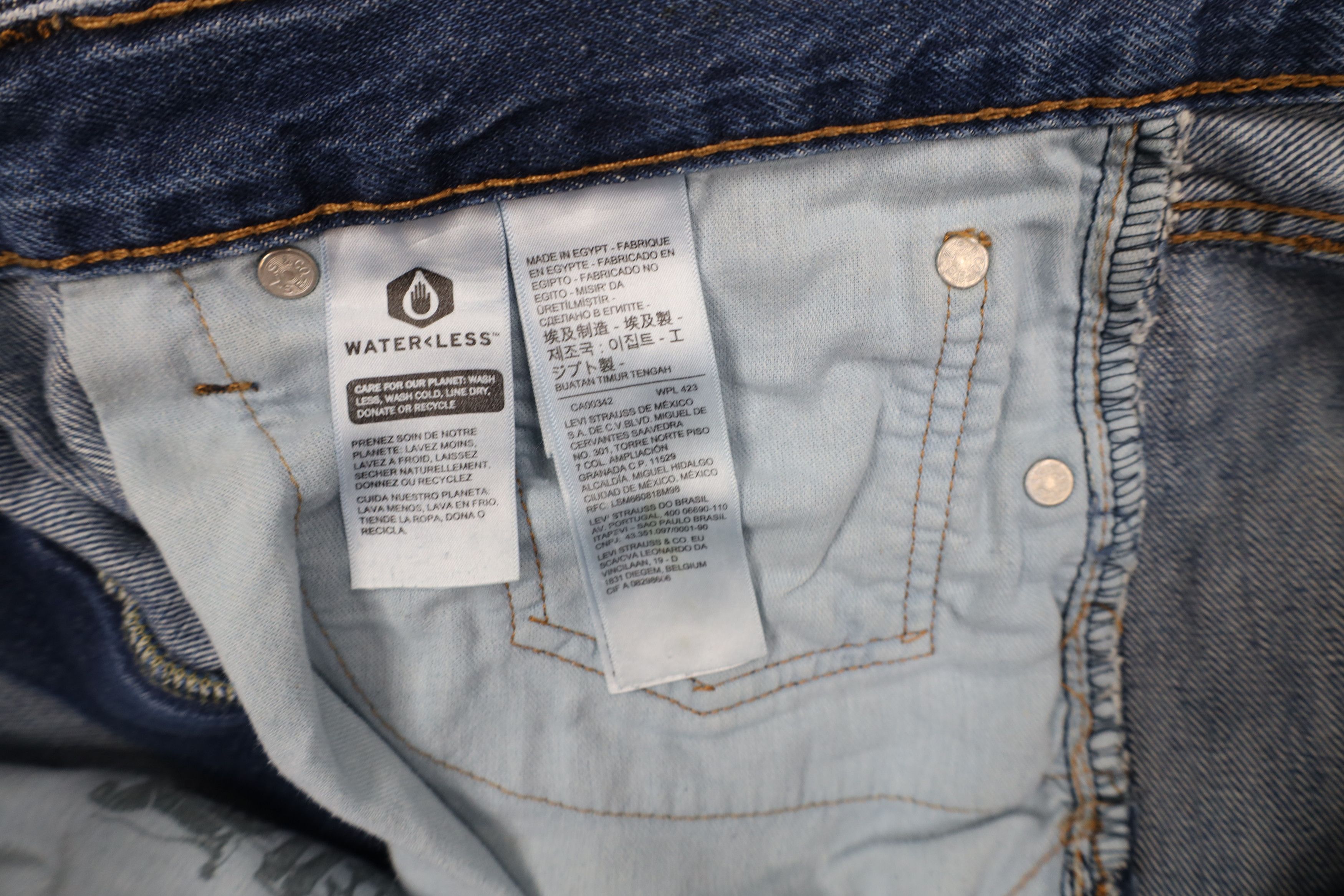 Levi's Vintage Y2K Levi 469 Loose Fit Baggy Denim Jean Shorts Size US 36 / EU 52 - 8 Thumbnail