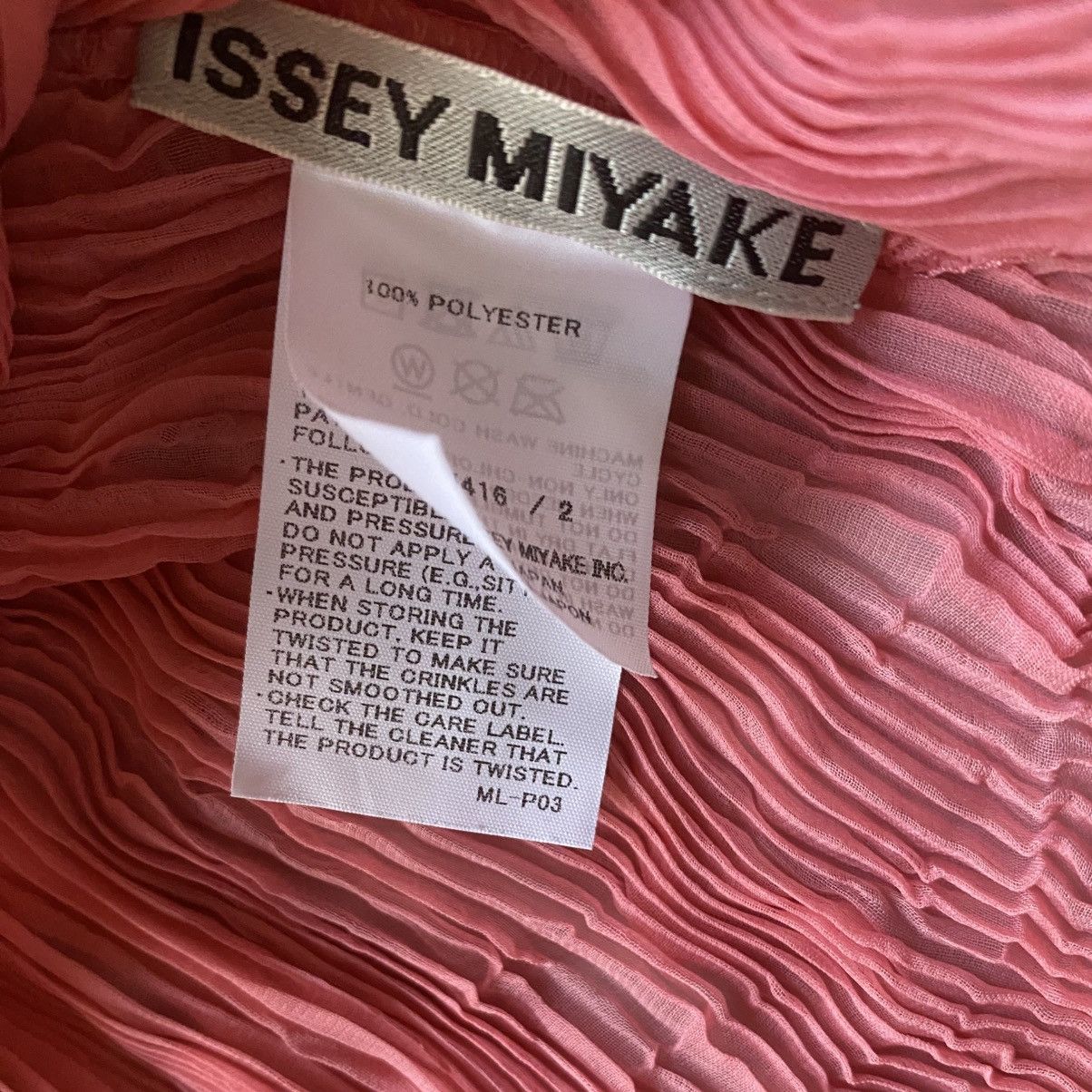 Issey Miyake Wavy Sheer Pleats Twisted Top Size M / US 6-8 / IT 42-44 - 7 Thumbnail