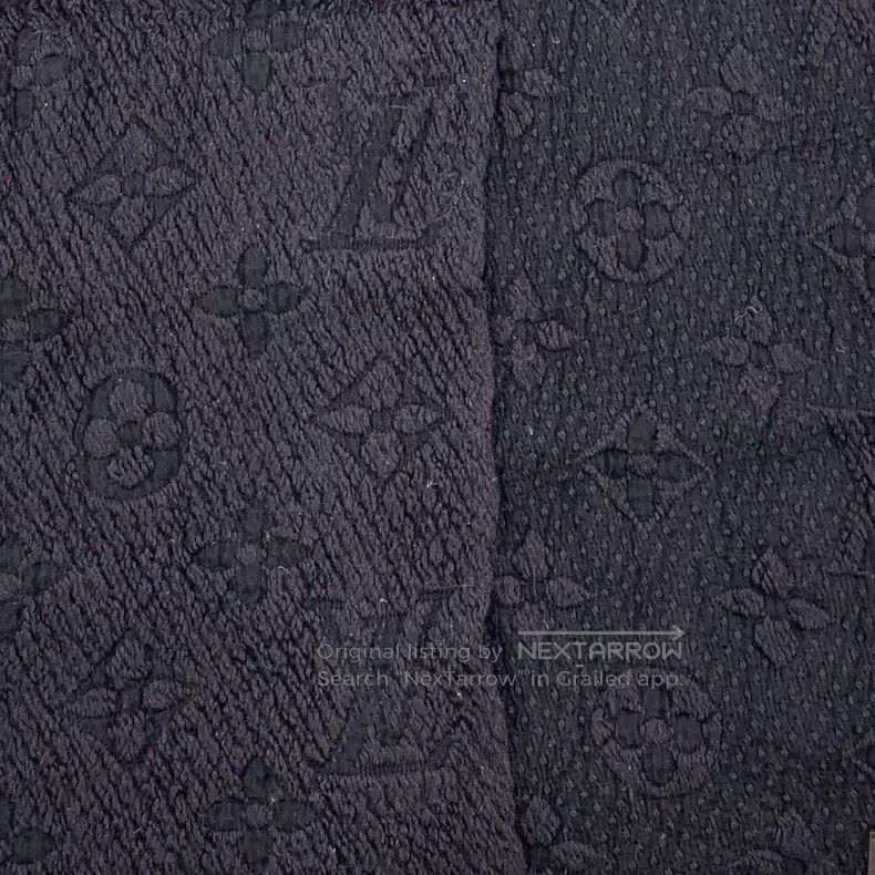 Louis Vuitton Louis Vuitton Black logo jacquard full print wool fringe s Size ONE SIZE - 7 Thumbnail