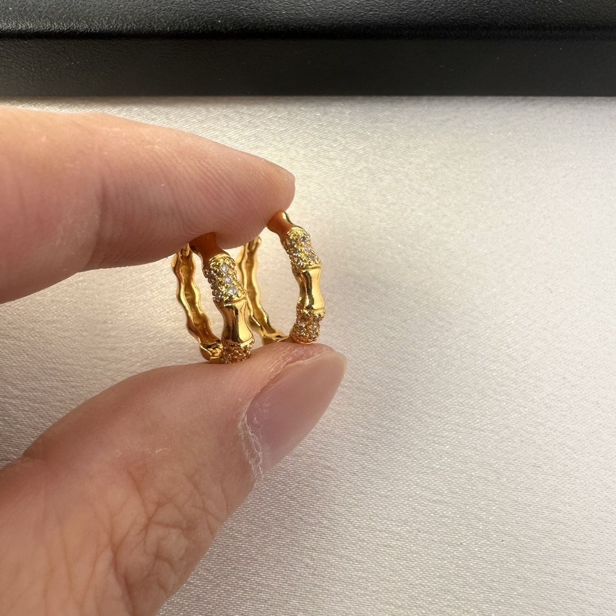 Designer 17mm Small Hoop Earrings for Women Size ONE SIZE - 5 Thumbnail
