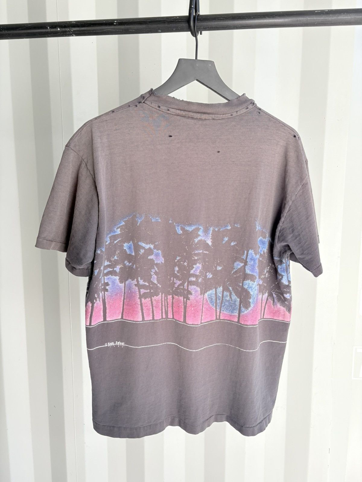 Vintage Vintage BEVERLY HILLS faded Shirt Distressed Thrashed Size US XL / EU 56 / 4 - 5 Thumbnail