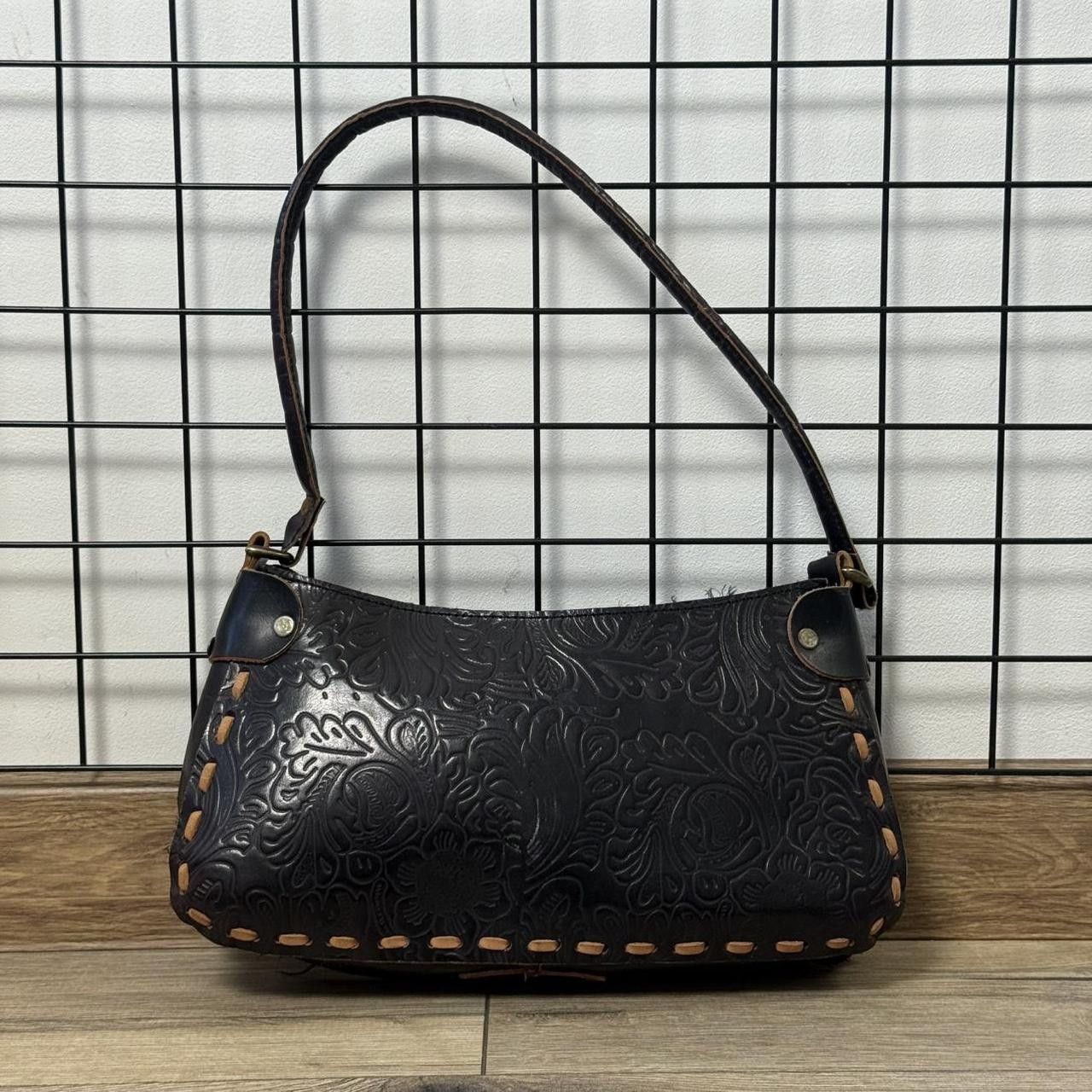 Vintage Vintage 2000s Black Leather Bag Affilaction Size ONE SIZE - 1 Thumbnail