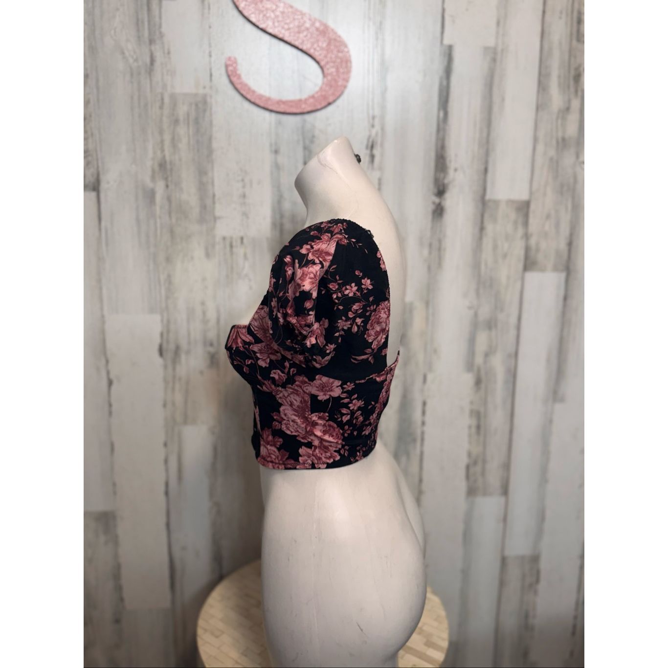 Melrose XS Black Pink Floral Corset Crop Top Puff Sleeve Hook-Front Size XS / US 0-2 / IT 36-38 - 4 Thumbnail