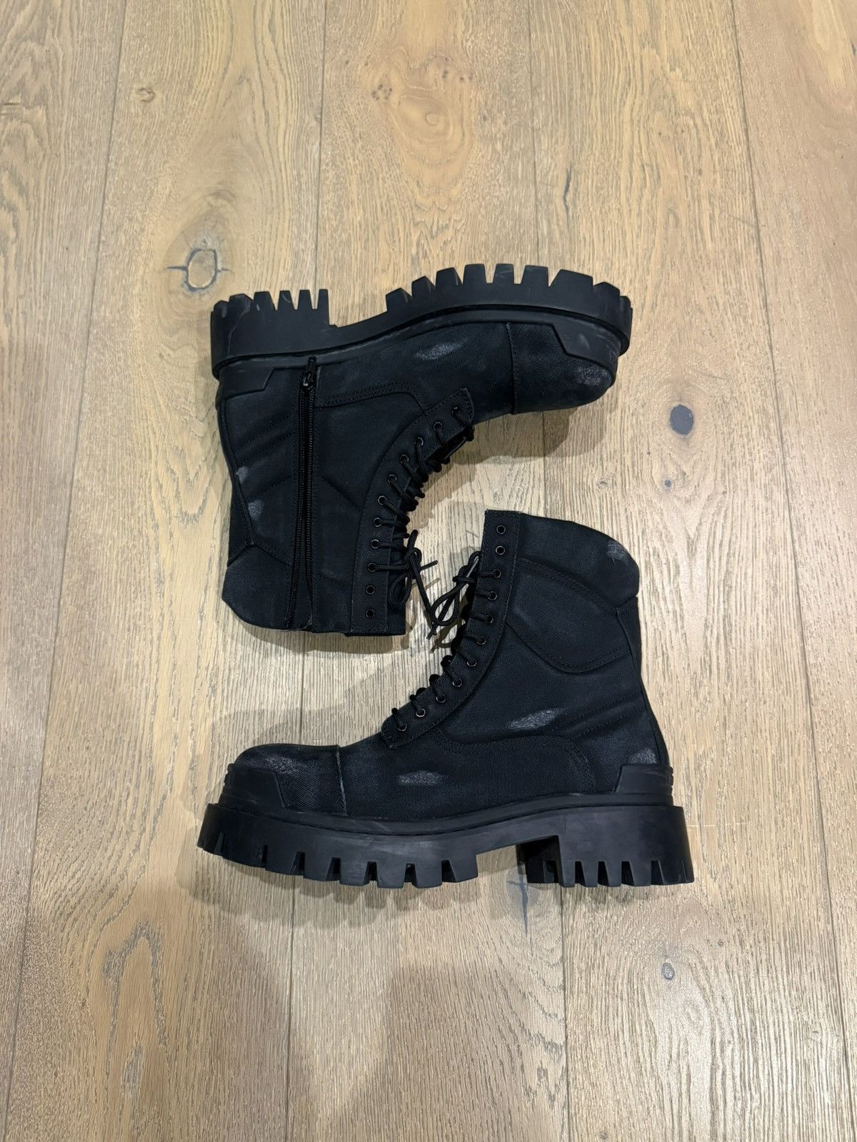 Balenciaga Balenciaga Distressed Strike Boots SOLD Size US 9 / EU 42 - 2 Thumbnail
