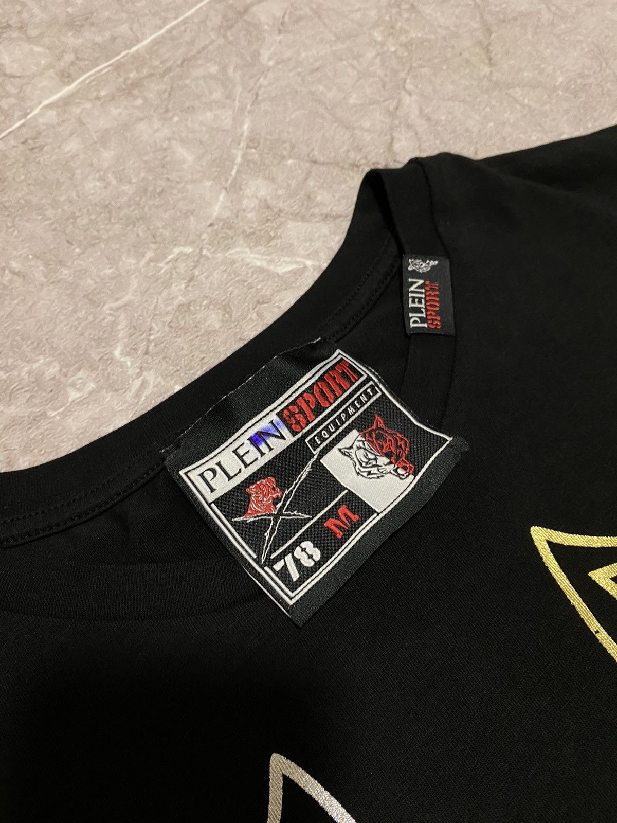 Philipp Plein Rare Philipp Plein Sport Equiment Tiger Big Logo T-Shirt Y2K Size US M / EU 48-50 / 2 - 13 Thumbnail