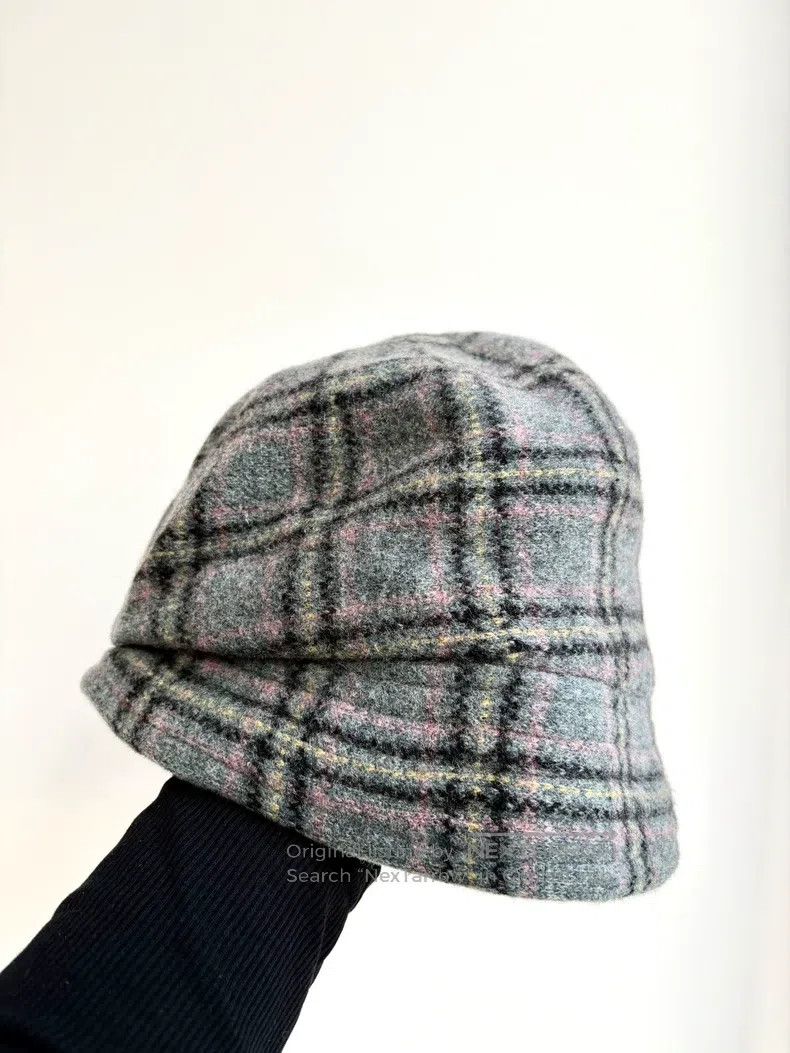 Vivienne Westwood Vivienne Westwood Vintage Gray Pink Plaid Saturn Newsboy C Size ONE SIZE - 3 Thumbnail