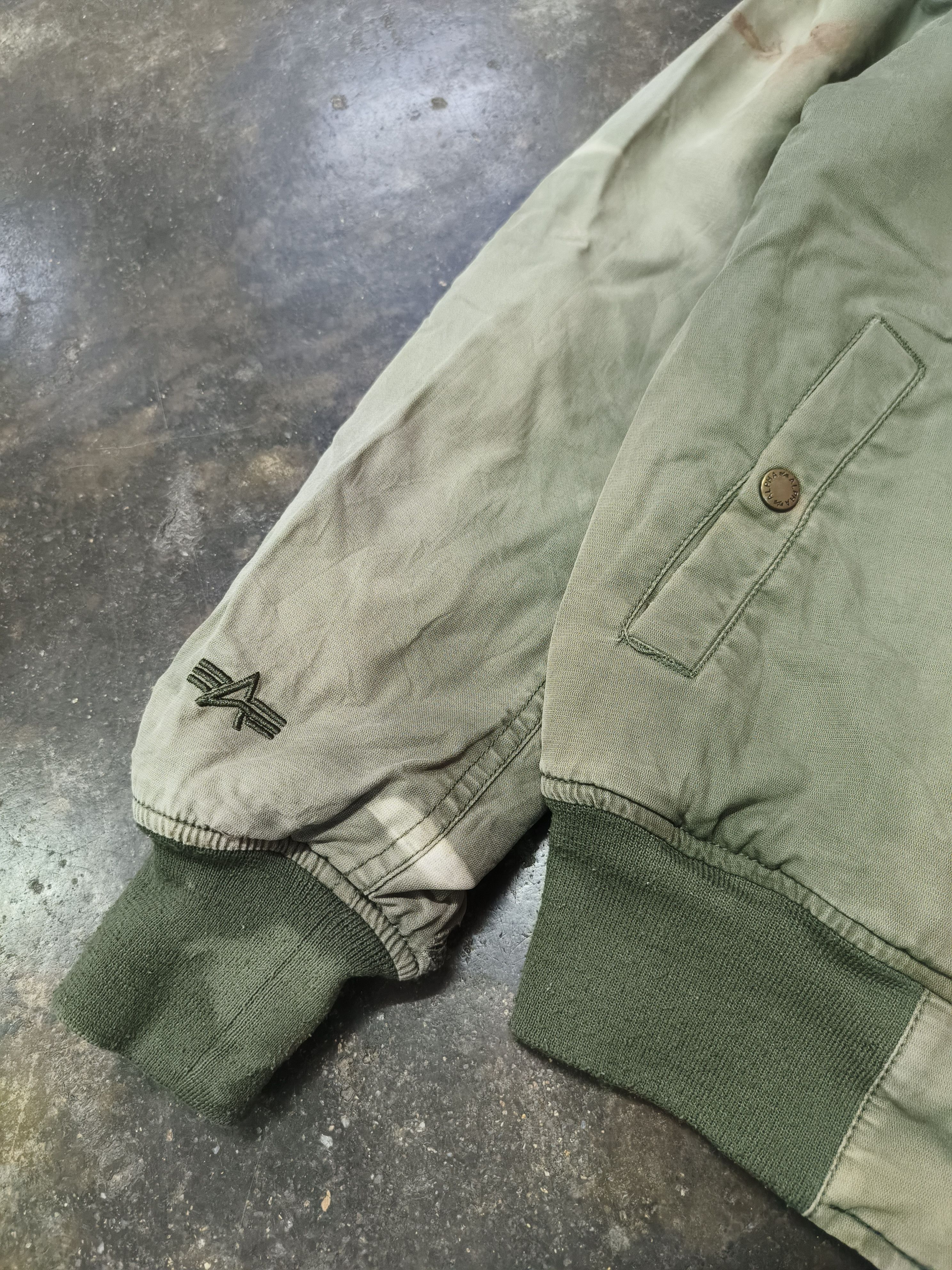 Alpha Industries Alpha Industries Nose Dive Bomber Jacket Distressed Faded Size US XS / EU 42 / 0 - 5 Thumbnail