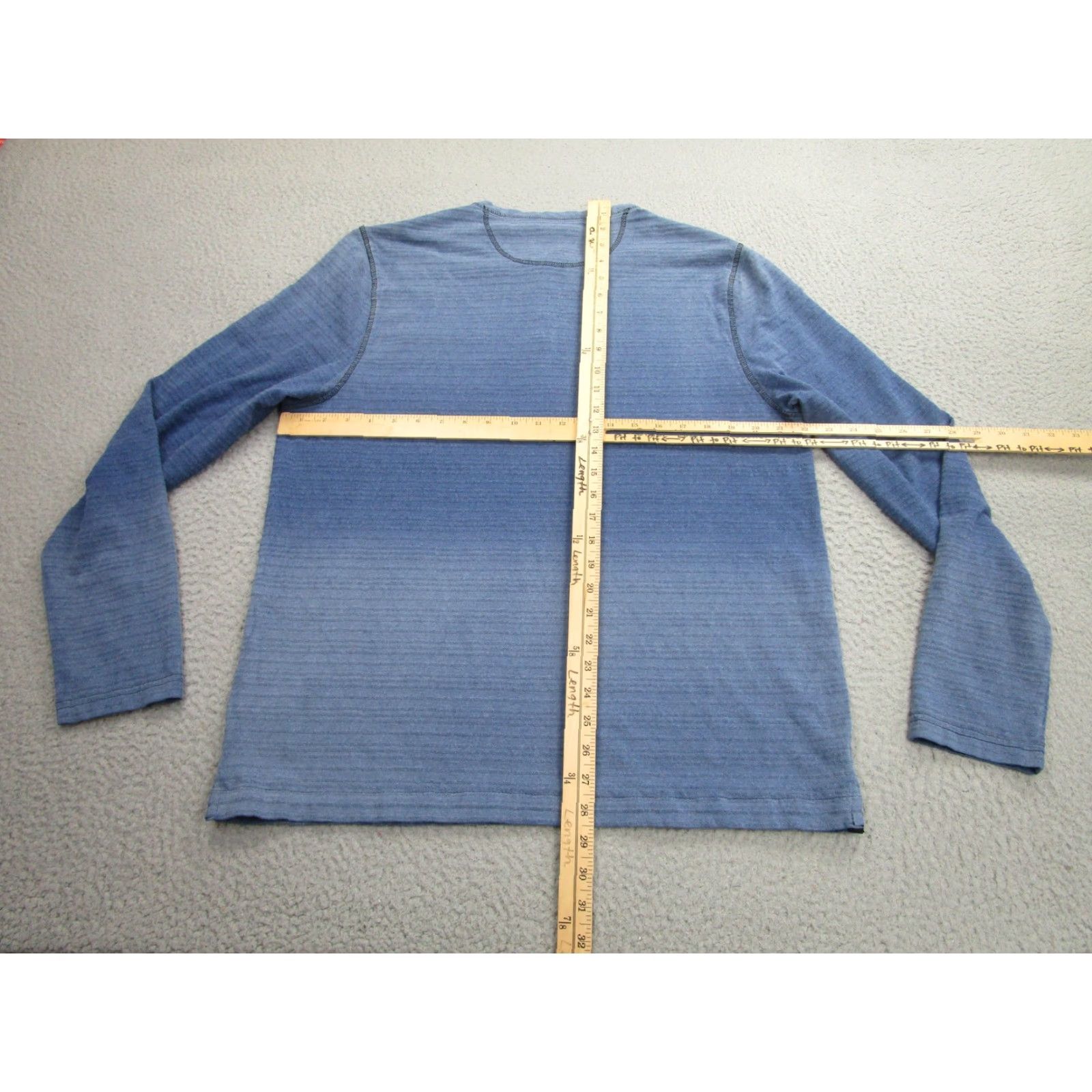 Carbon2Cobalt CARBON2COBALT Men's Large Blue Ombre Gradient Henley Long Sleeve Pocket Shirt Size US L / EU 52-54 / 3 - 6 Thumbnail