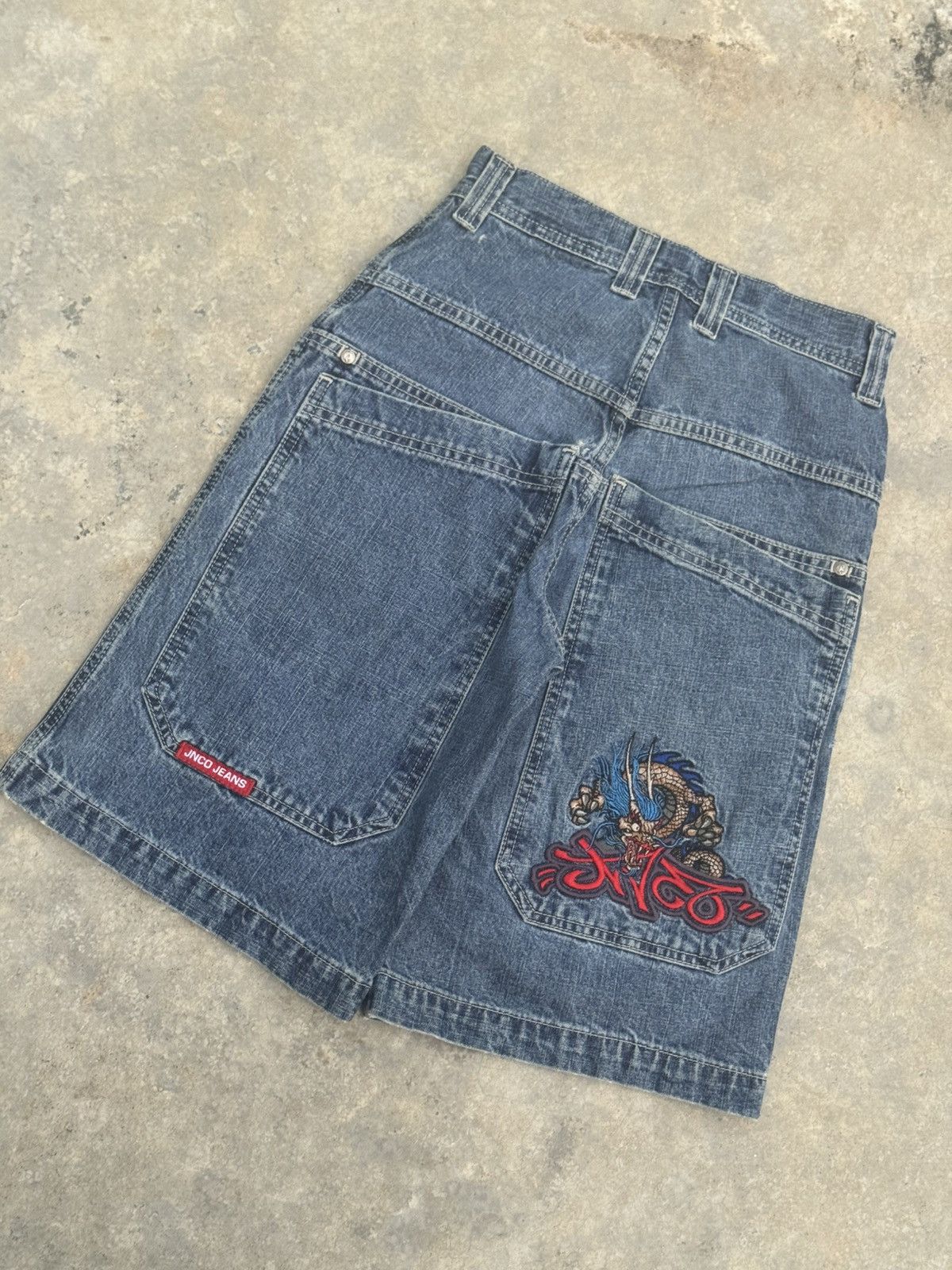 JNCO JNCO DRAGON RARE JORTS JEANS VINTAGE Size US 26 / EU 42 - 1 Thumbnail