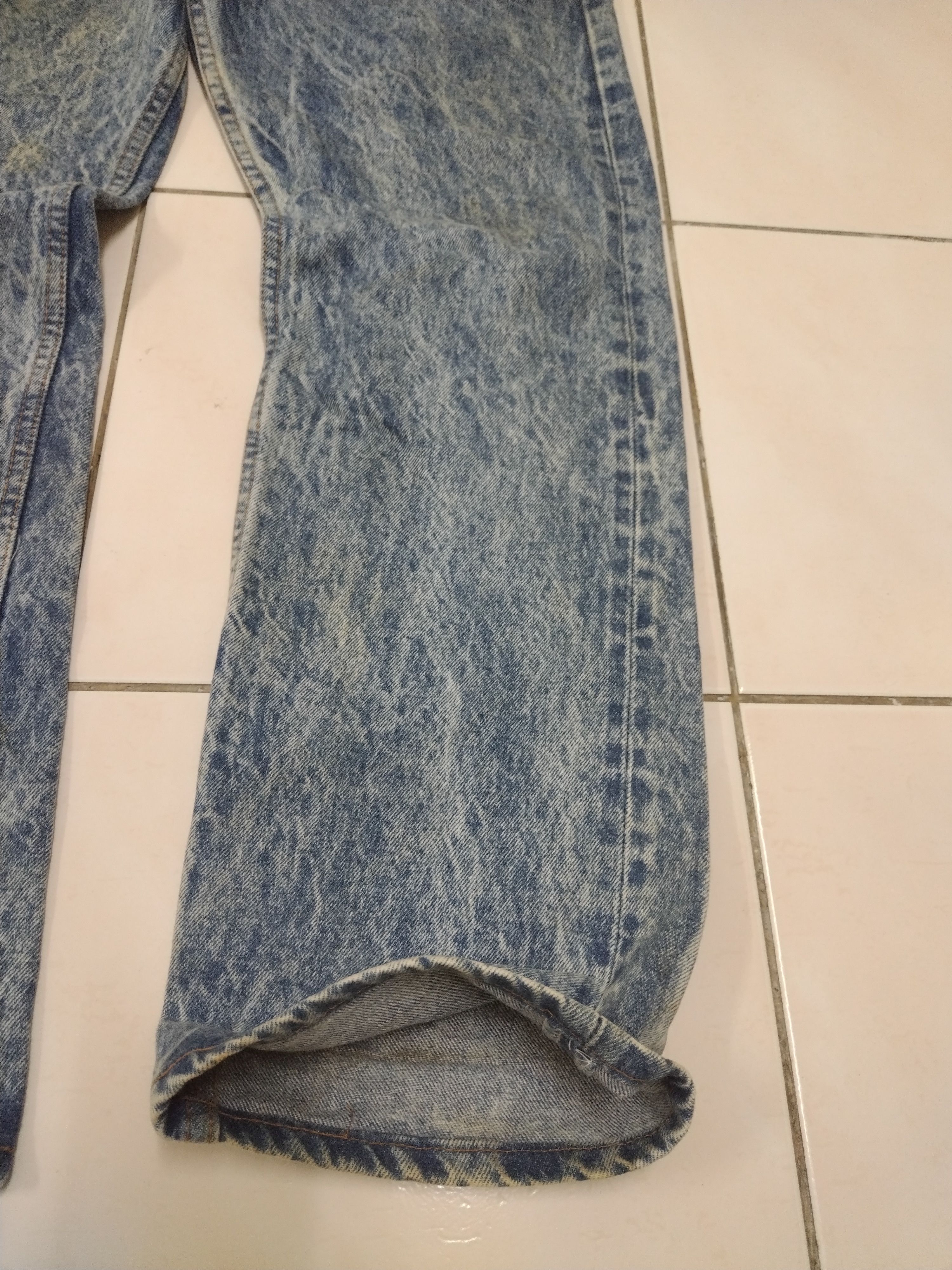 If Six Was Nine × Le Grande Bleu (L.G.B.) × Levi's Crazy acid wash Levi’s Vintage Jeans Size US 34 / EU 50 - 19 Thumbnail