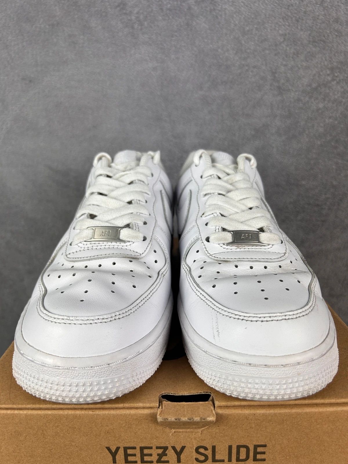 Nike Nike Air Force 1 low AF-1 tripple white sneakers swoosh Size US 8 / EU 41 - 6 Thumbnail
