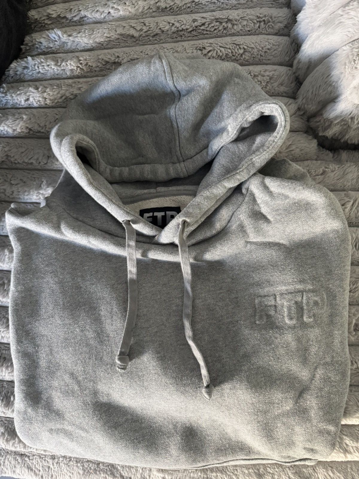 Fuck The Population FTP EMBOSSED LOGO PULLOVER heather GREY G59 suicideboy staff Size US M / EU 48-50 / 2 - 15 Thumbnail
