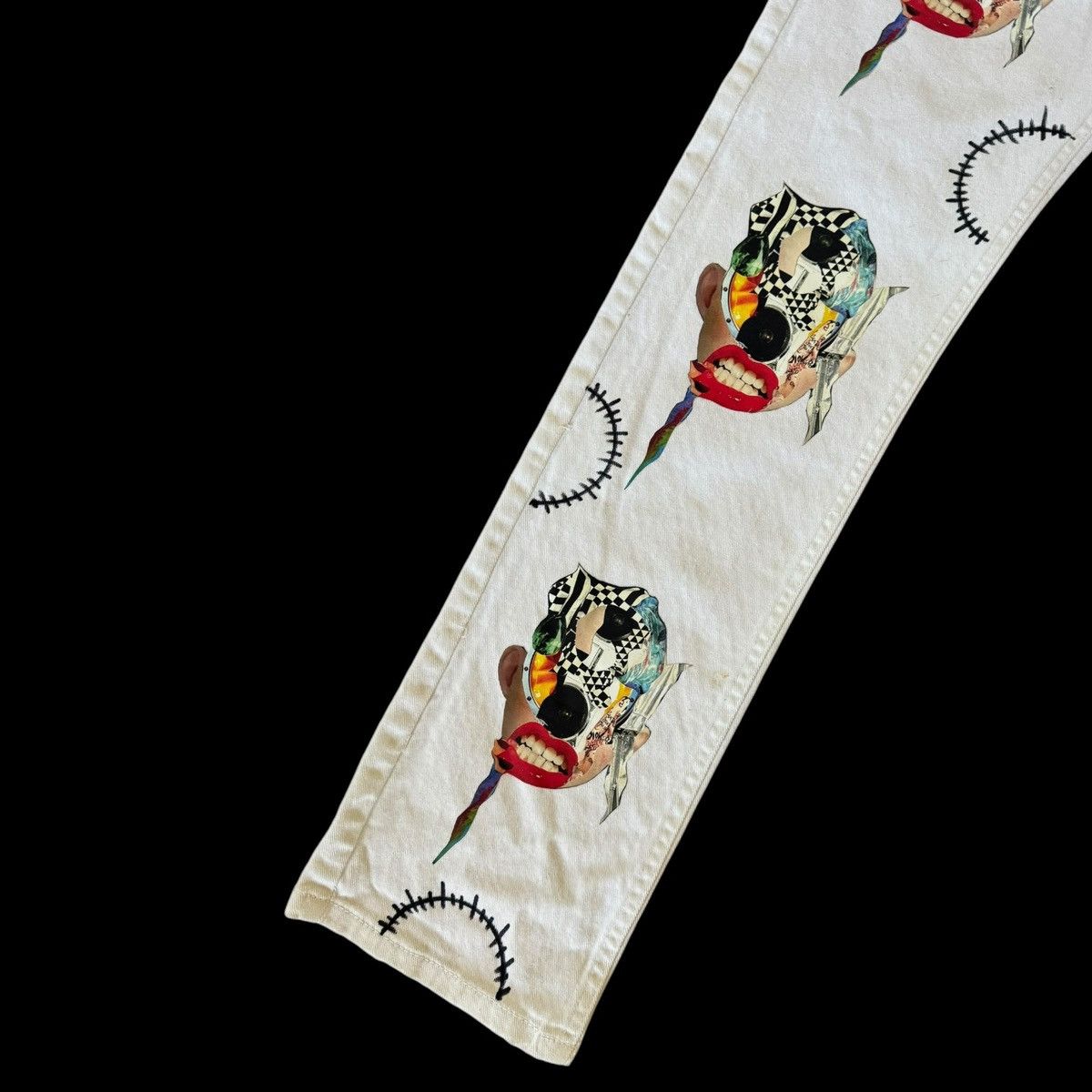 Levi's Unisex Up-cycled reworked one of a kind Levi’s white jeans. Size US 30 / EU 46 - 3 Thumbnail