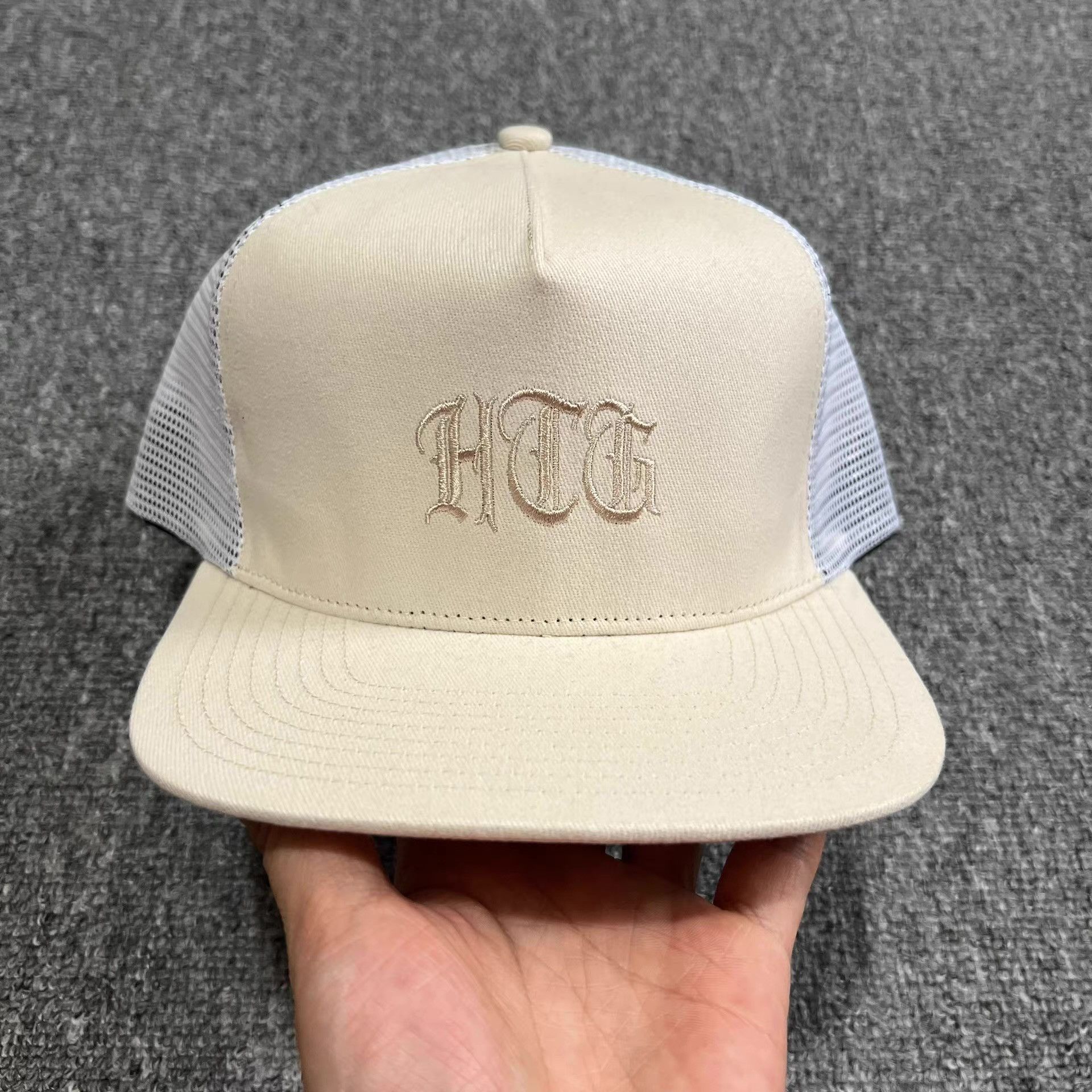 Honor the Gift Honor The Gift embroidered mesh trucker baseball cap Q7 Size ONE SIZE - 1 Thumbnail