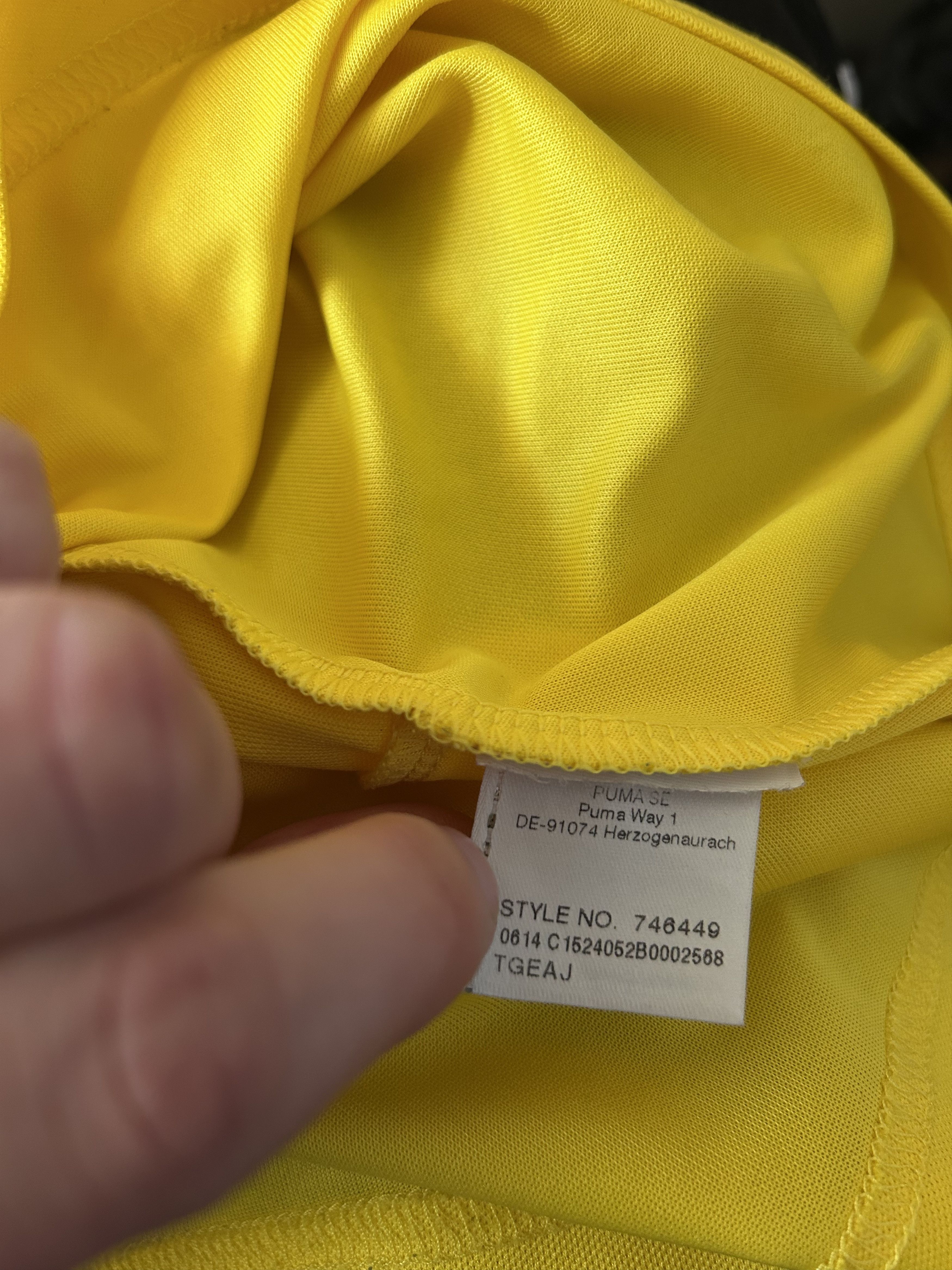 Puma ARSENAL LONDON F.C. 2014 - 2015 Puma - M - UNIQUE Size US M / EU 48-50 / 2 - 3 Thumbnail